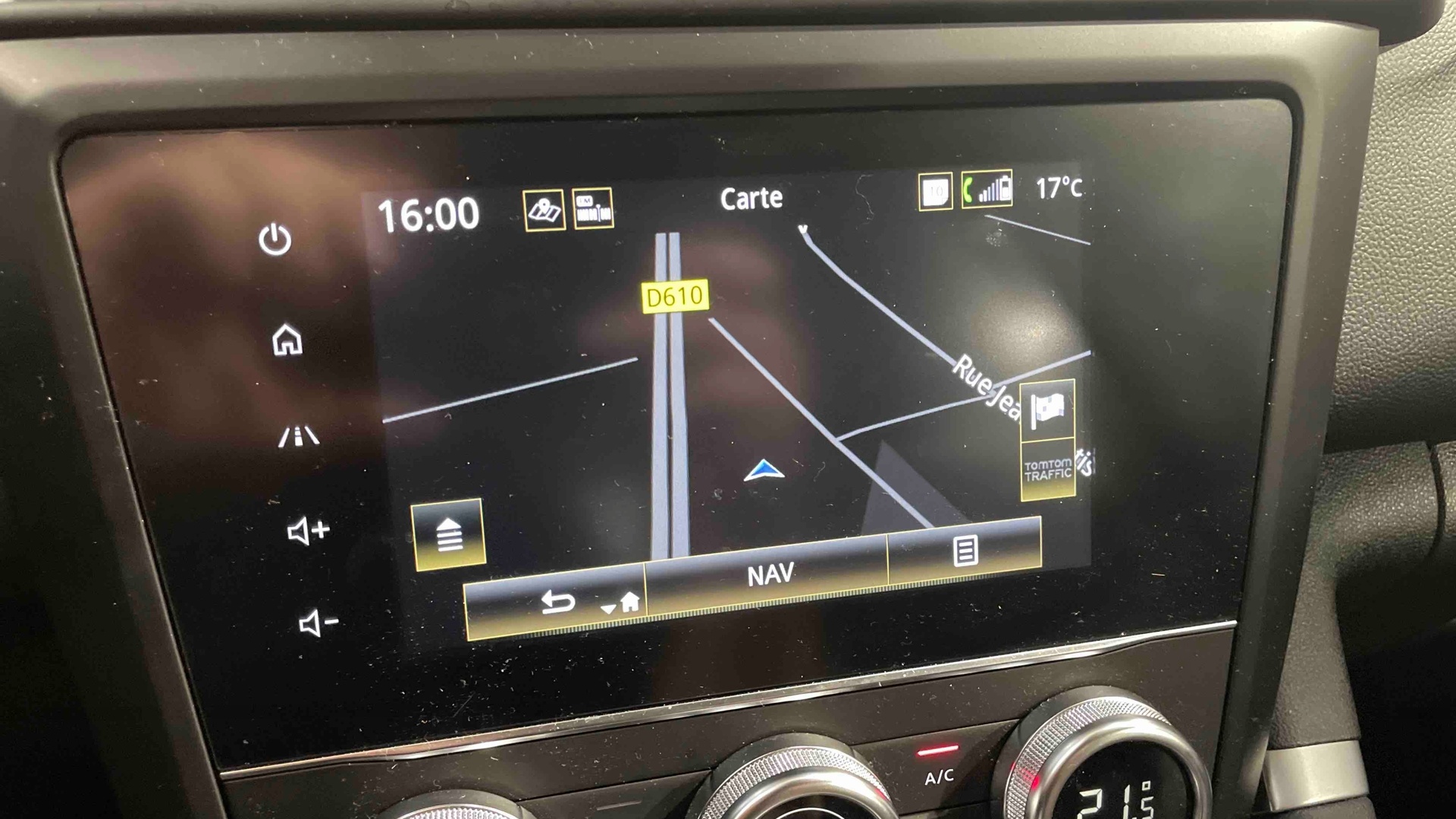 RENAULT KADJAR TCe 140 EDC Techno