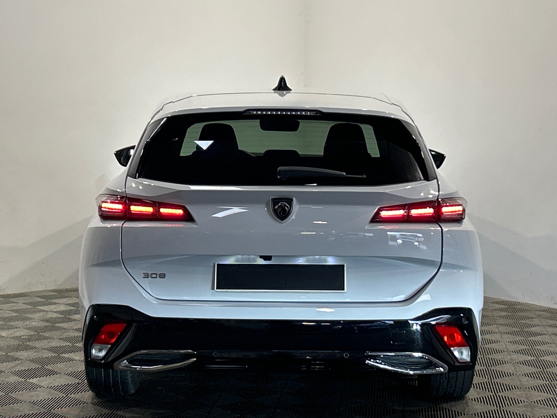 PEUGEOT 308 SW ALLURE BLUEHDI 130 S&S EAT8