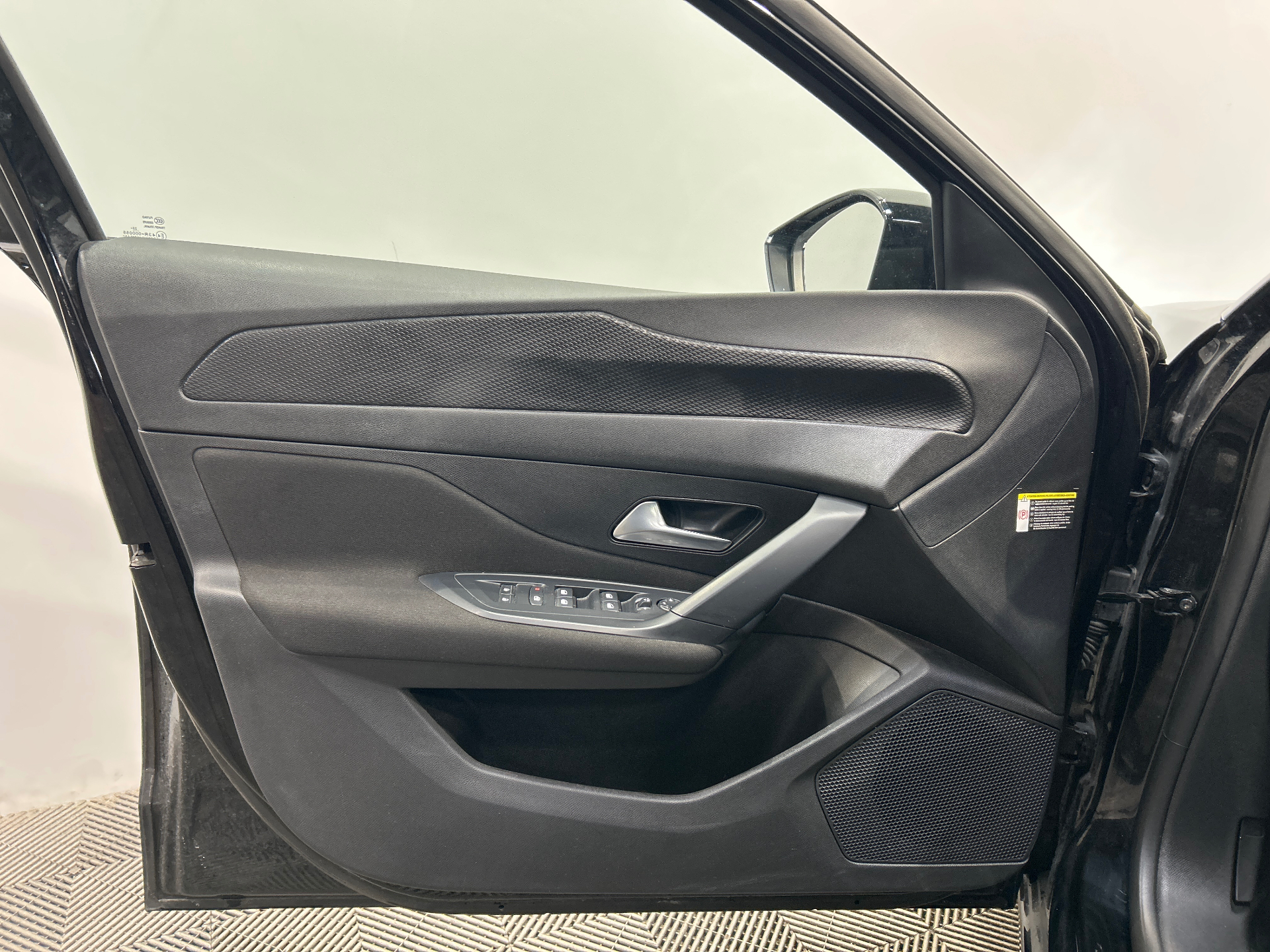 PEUGEOT 308 ACTIVE PACK PTECH130 S&S EAT8