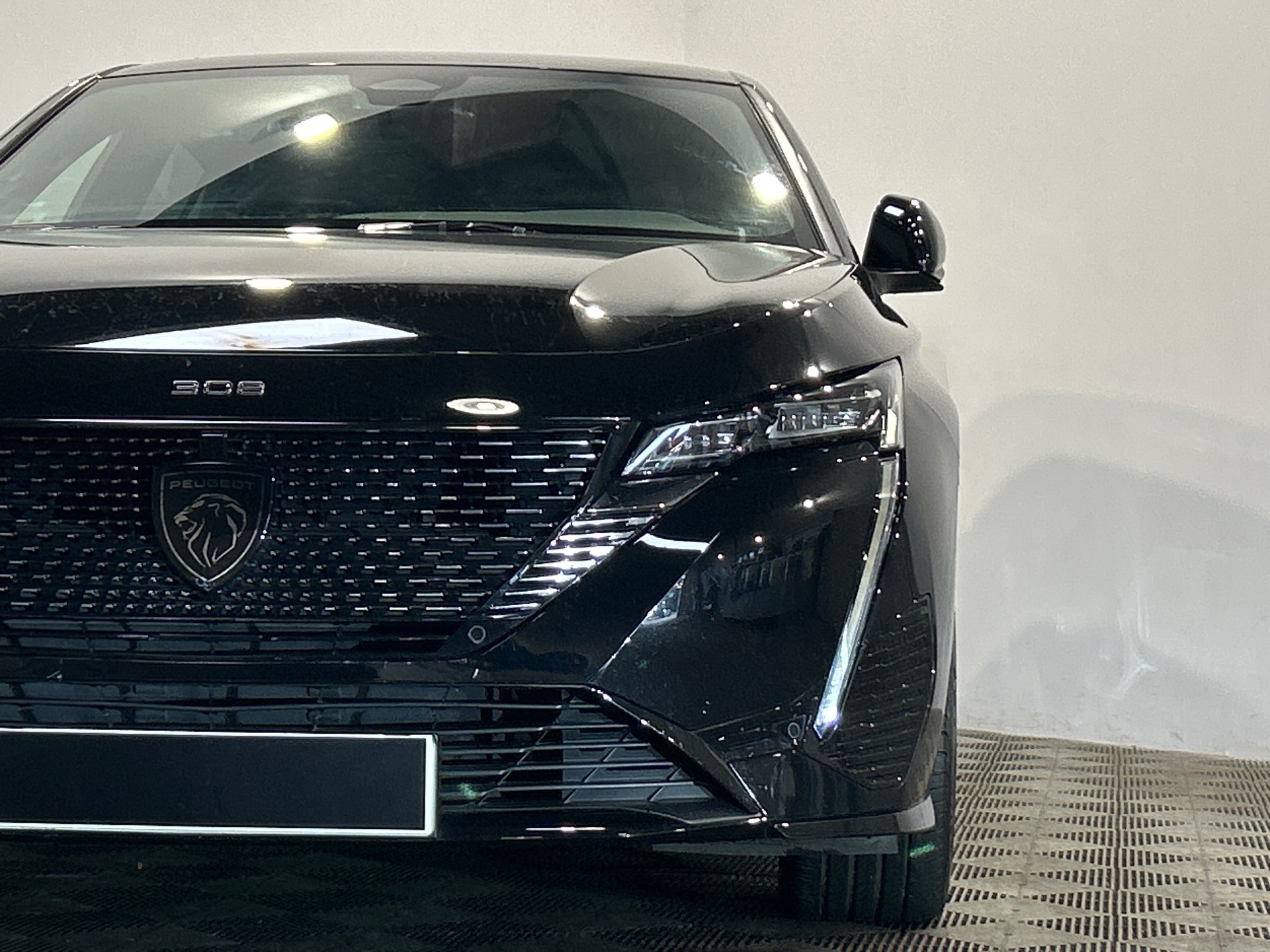 PEUGEOT 308 GT PureTech 130 S&S EAT8