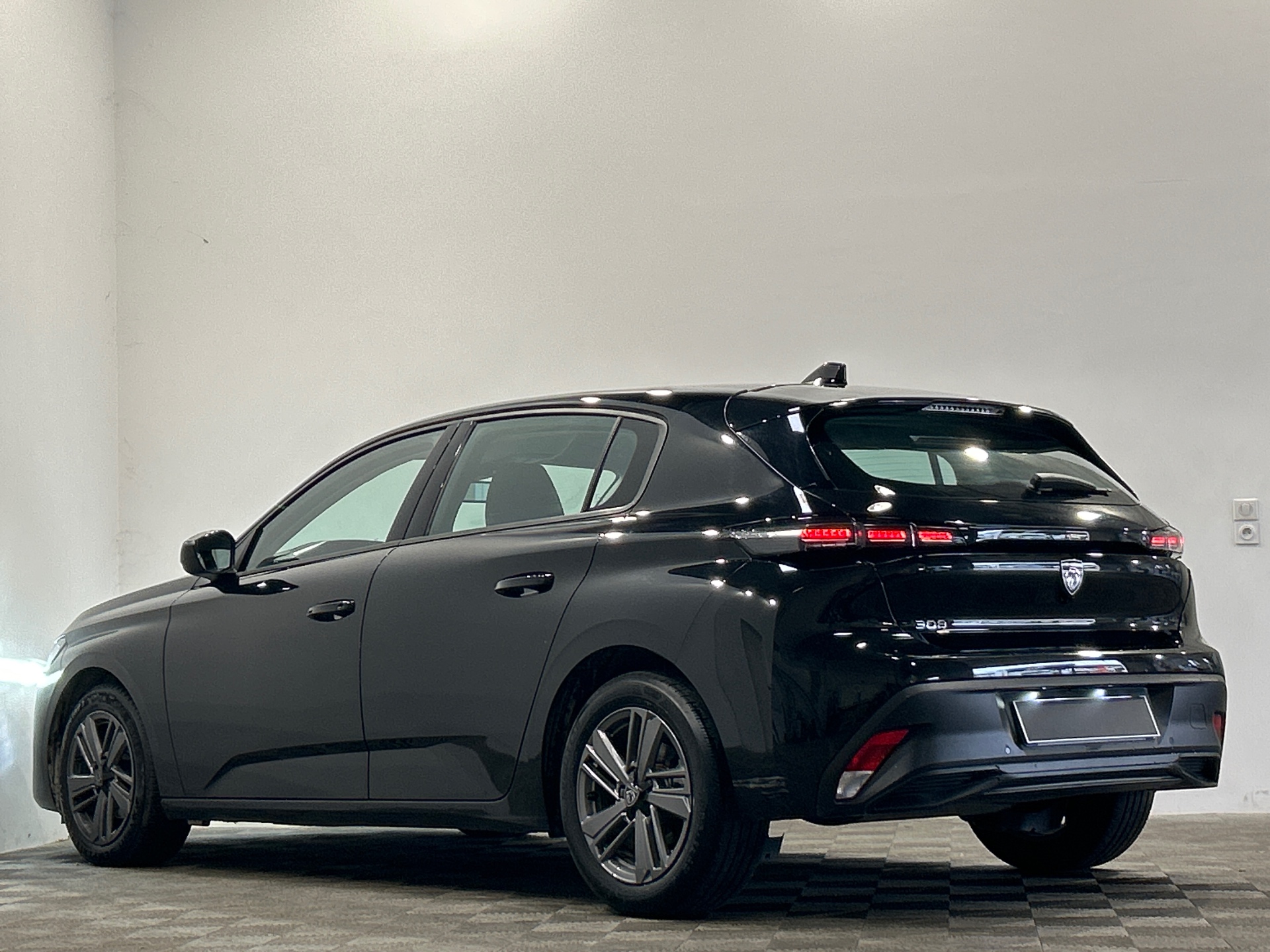 PEUGEOT 308 ACTIVE PACK PTECH130 S&S EAT8