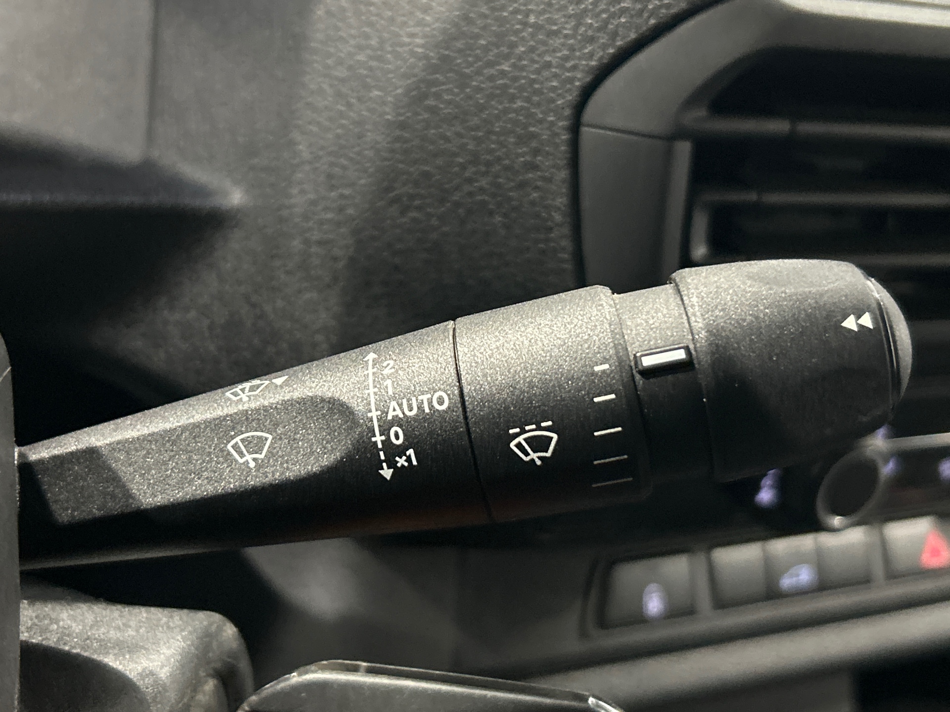 PEUGEOT EXPERT FOURGON Fourgon Taille M BlueHDi 120 S&S BVM6