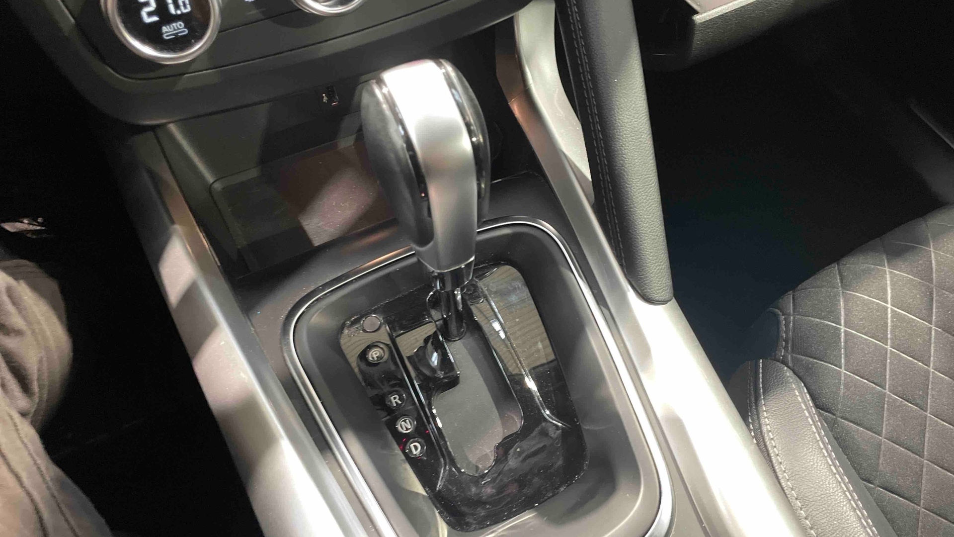 RENAULT KADJAR TCe 140 EDC Techno