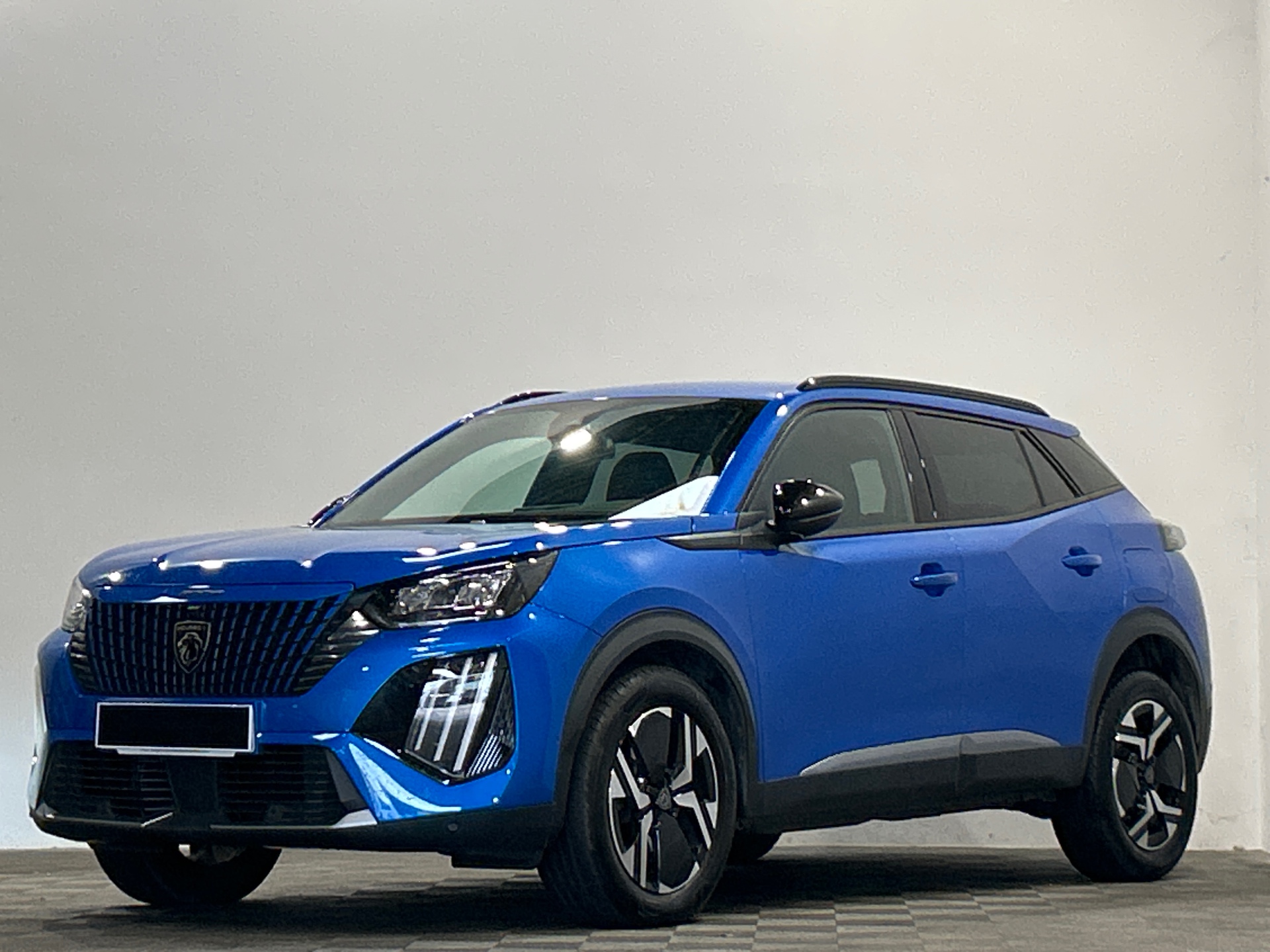 PEUGEOT 2008 ALLURE 100 CH BVM6