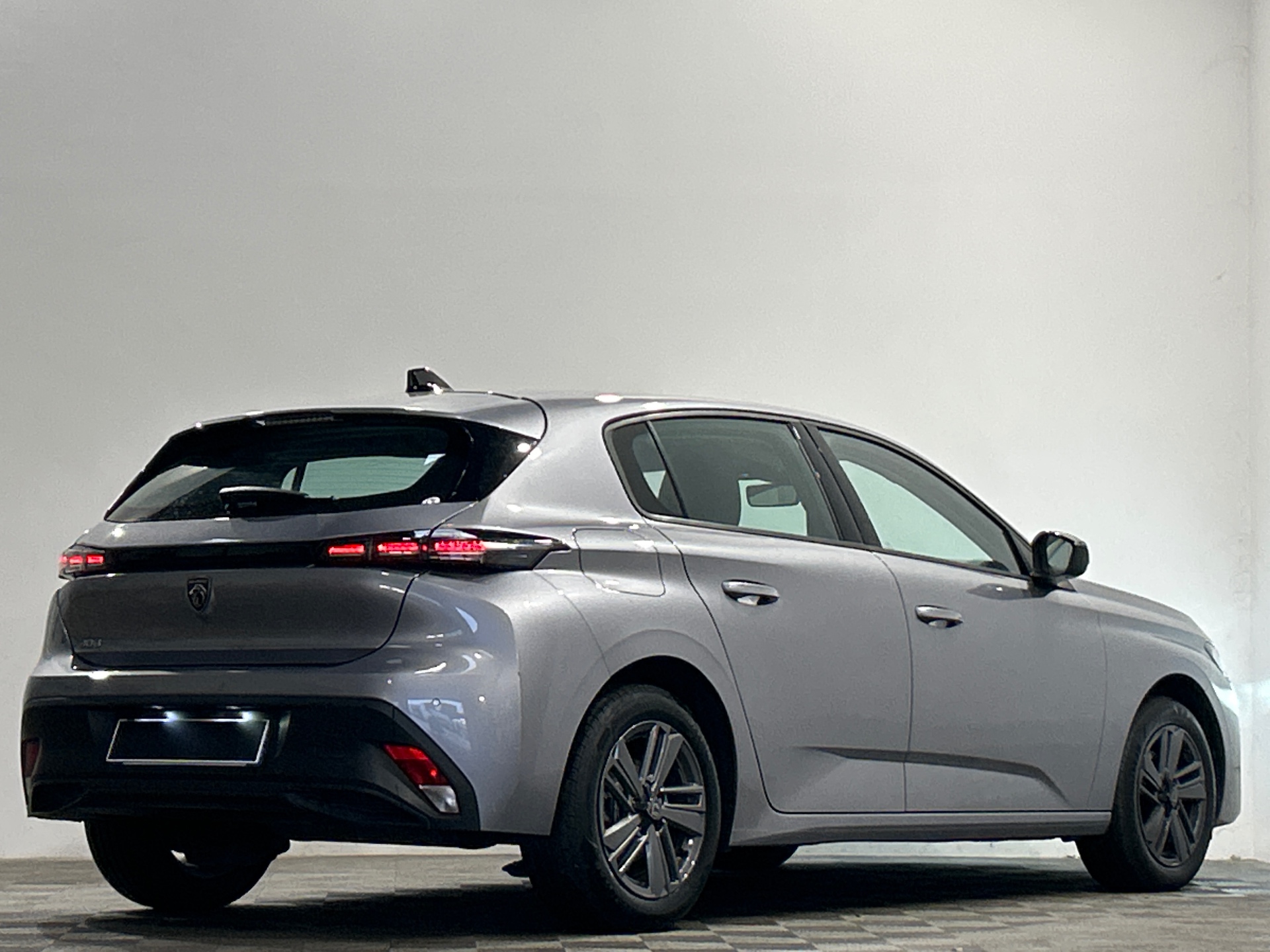 PEUGEOT 308 ACTIVE PACK PTECH 130 S&S BVM6