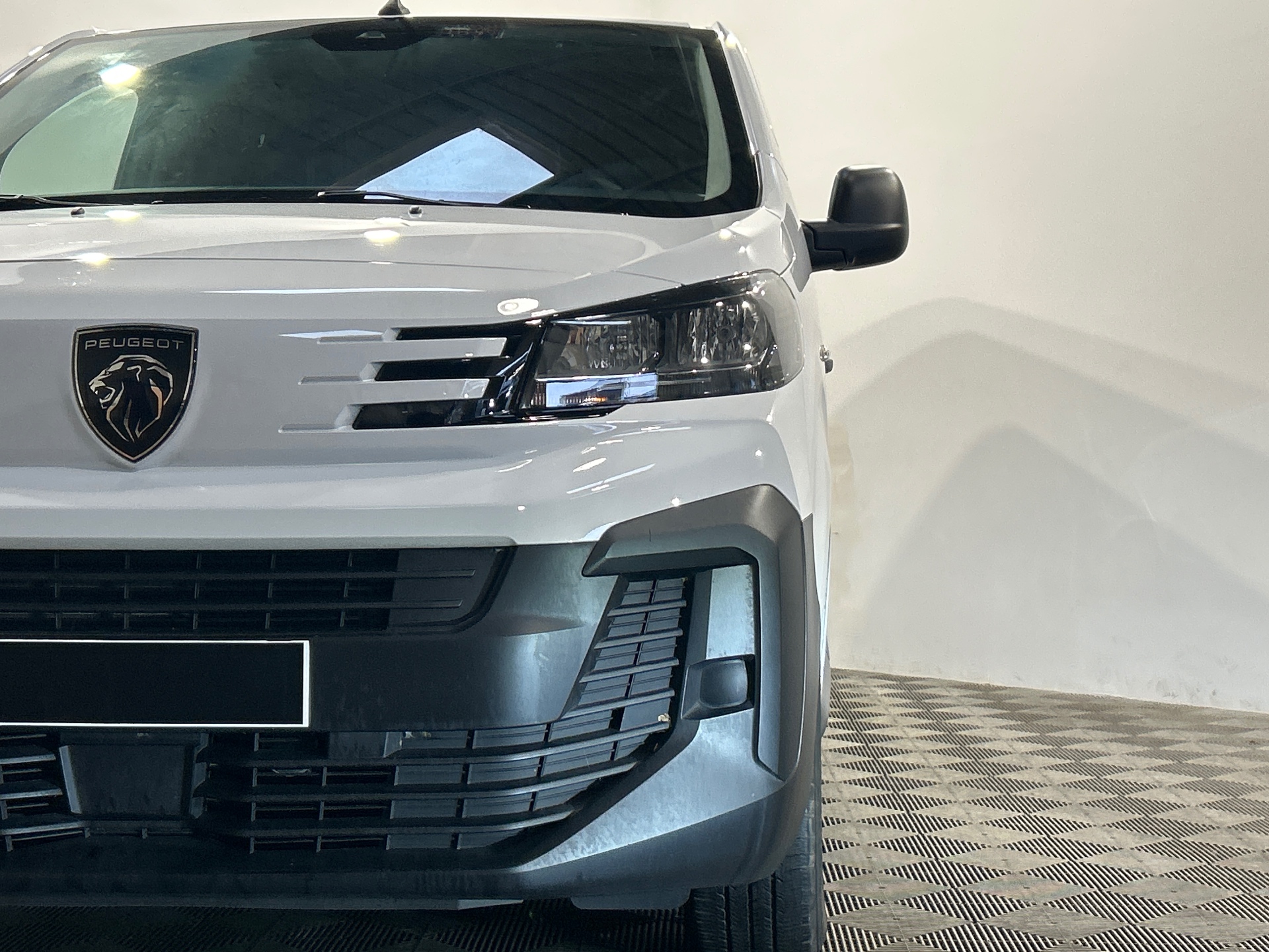 PEUGEOT EXPERT FOURGON Fourgon Taille M BlueHDi 120 S&S BVM6