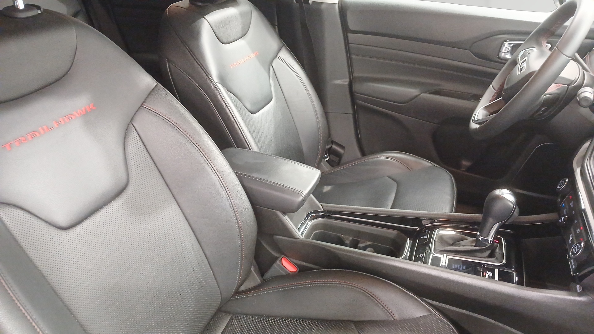 JEEP COMPASS 1.3 PHEV T4 240 ch 4xe eAWD Trailhawk