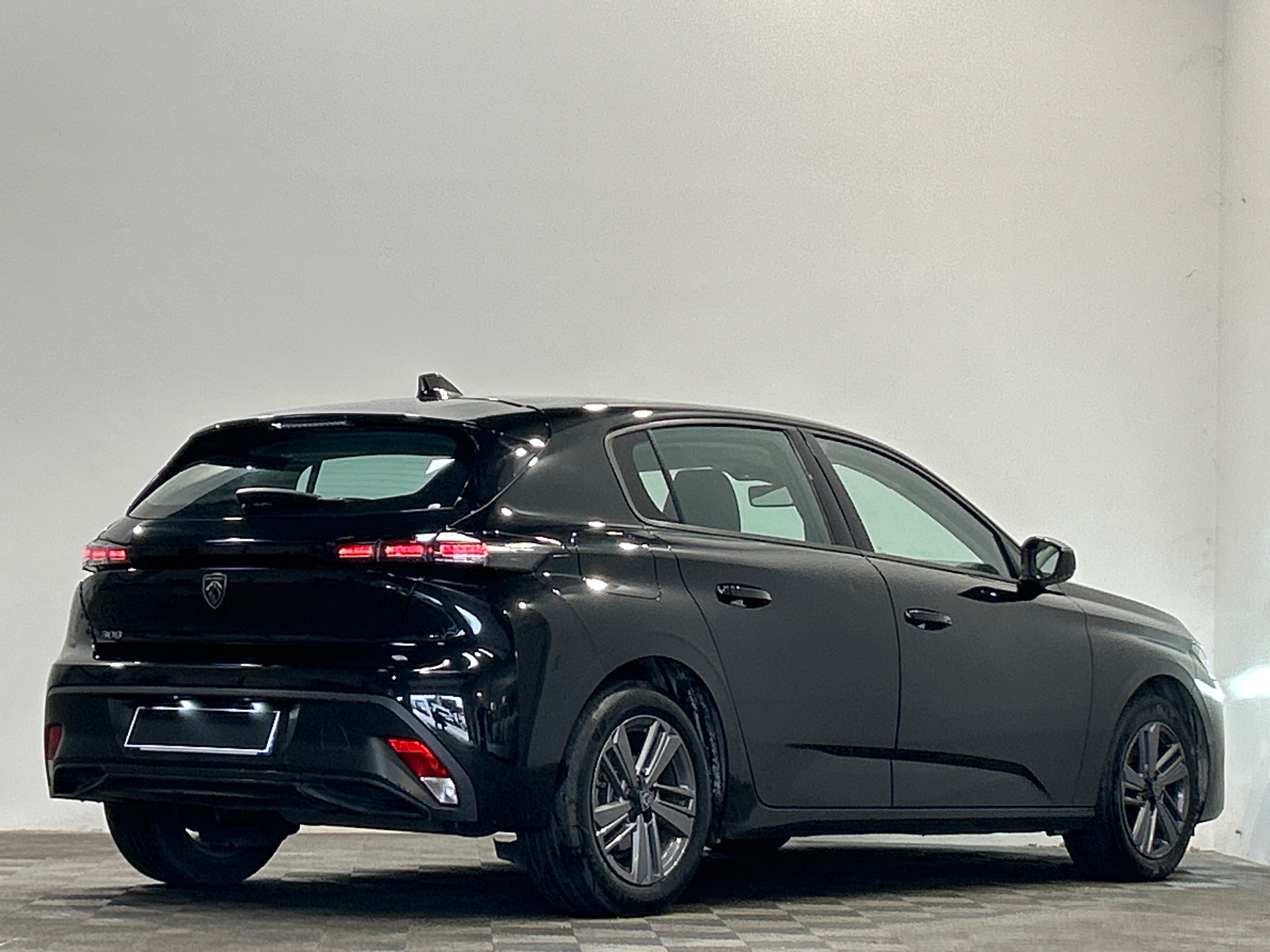 PEUGEOT 308 ACTIVE PACK PTECH130 S&S EAT8