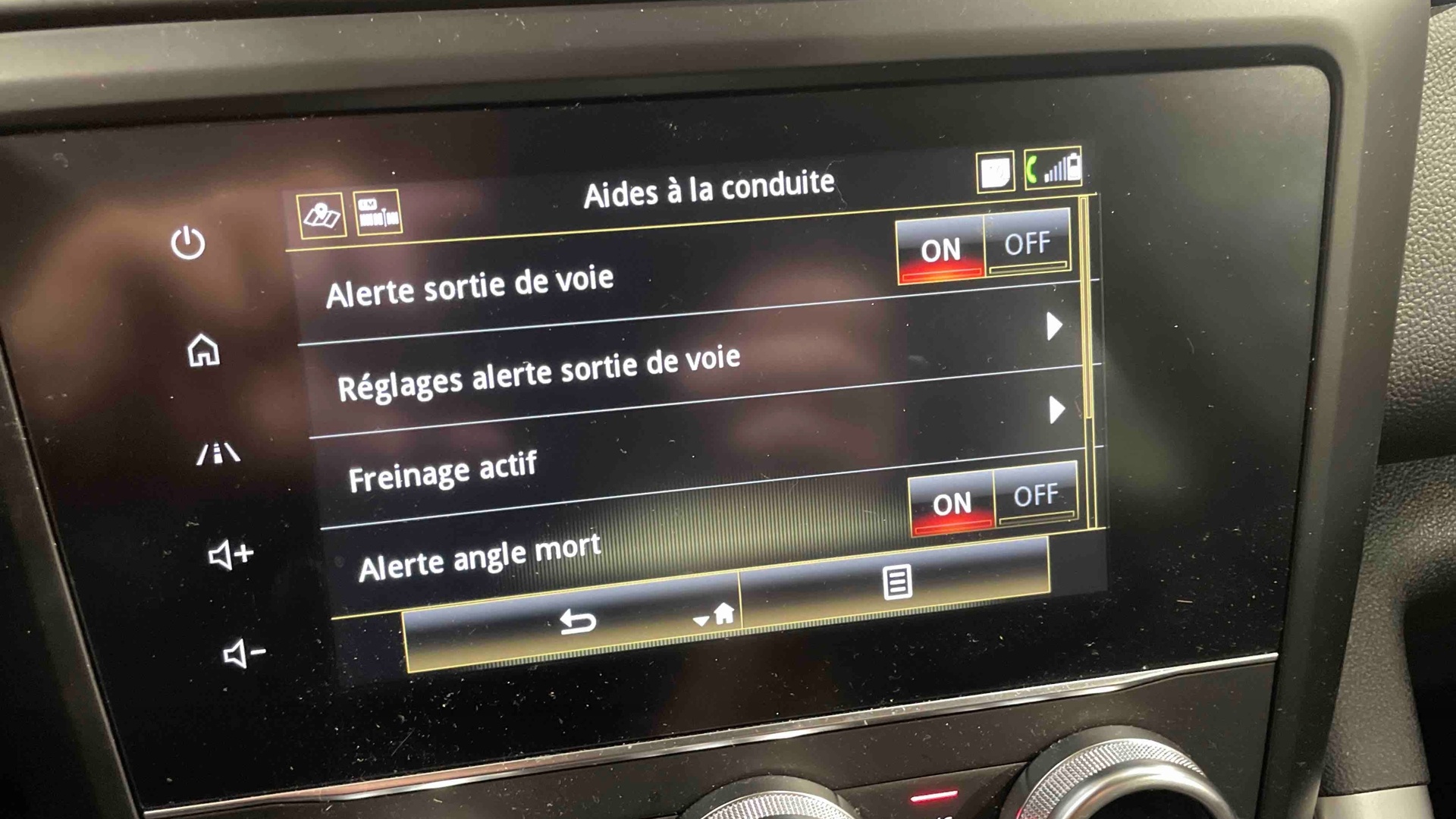 RENAULT KADJAR TCe 140 EDC Techno
