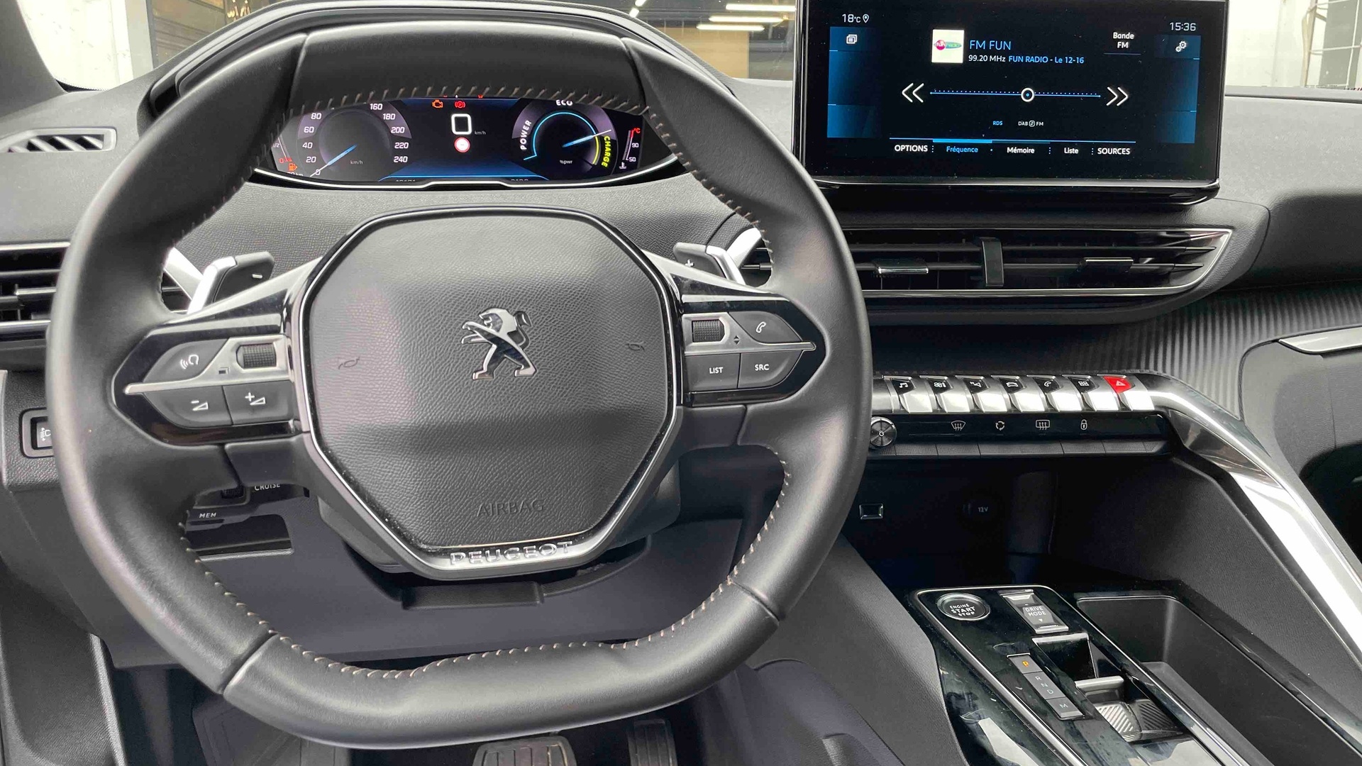PEUGEOT 3008 ALLURE PACK HYBRID 136 E-DCS6