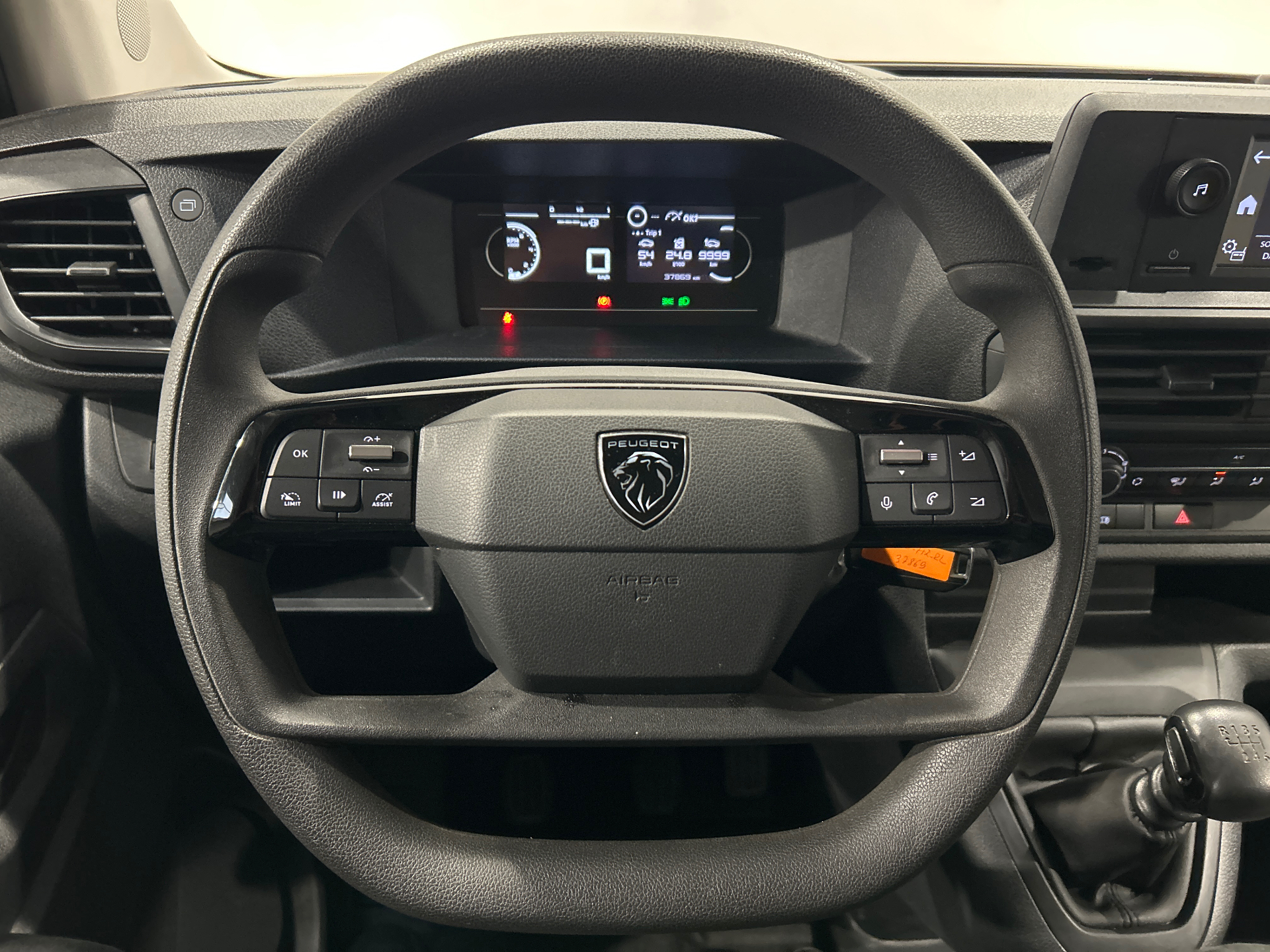 PEUGEOT EXPERT FOURGON Fourgon Taille M BlueHDi 120 S&S BVM6