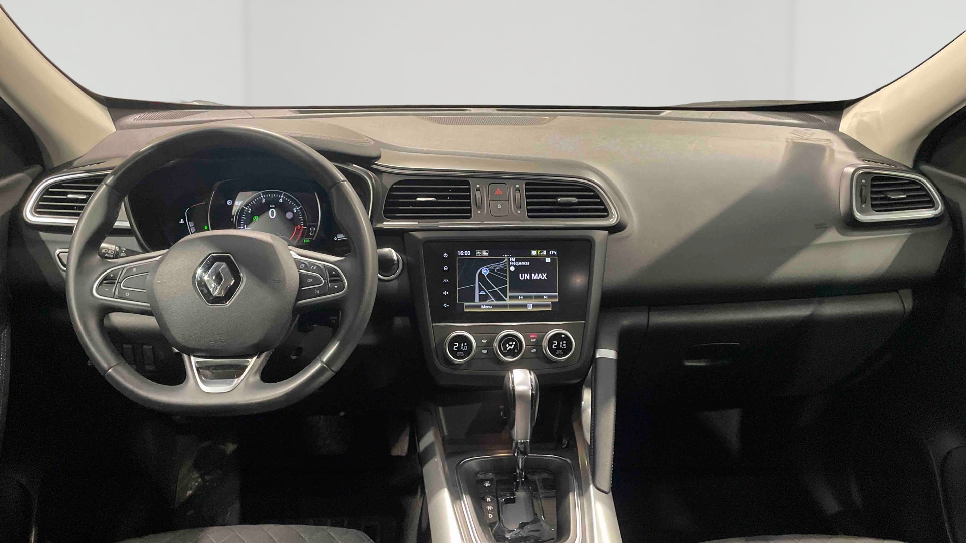 RENAULT KADJAR TCe 140 EDC Techno