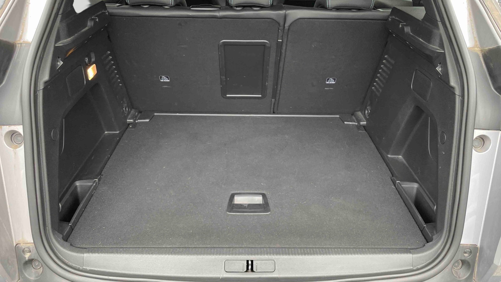 PEUGEOT 3008 ALLURE PACK HYBRID 136 E-DCS6