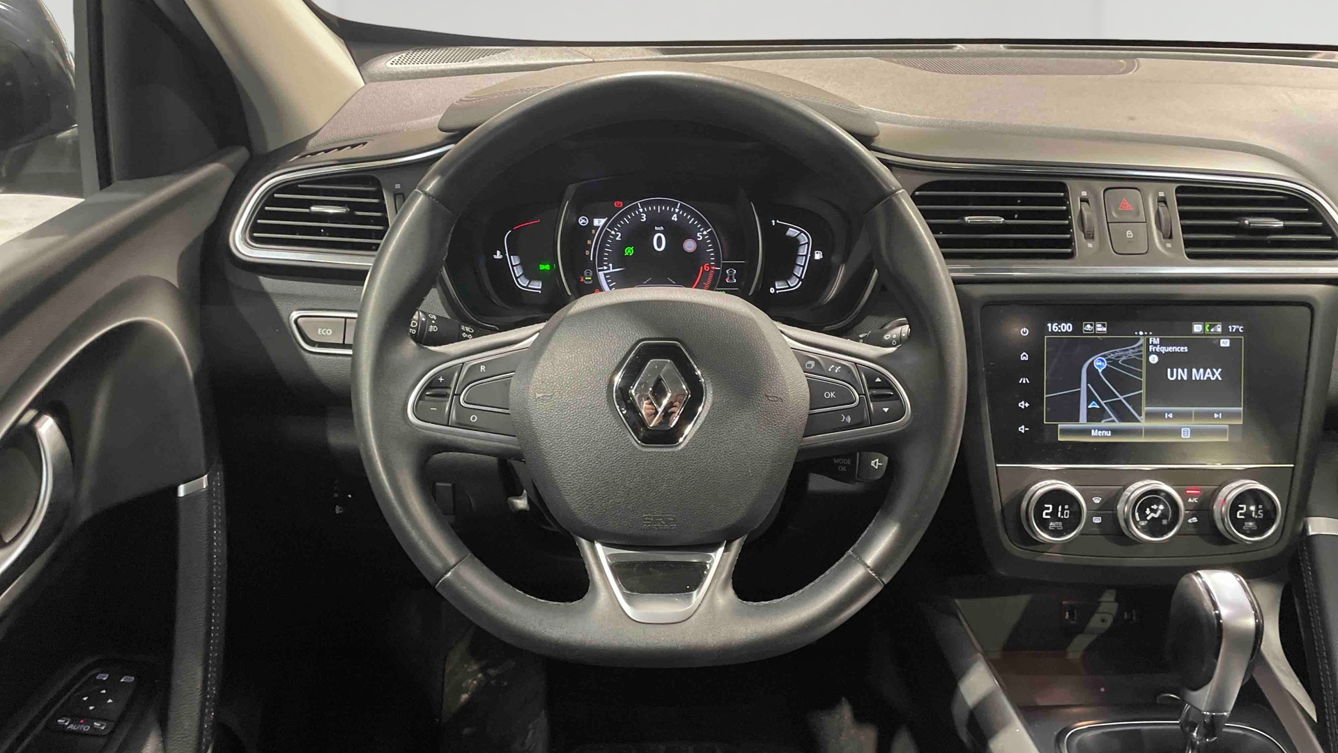RENAULT KADJAR TCe 140 EDC Techno