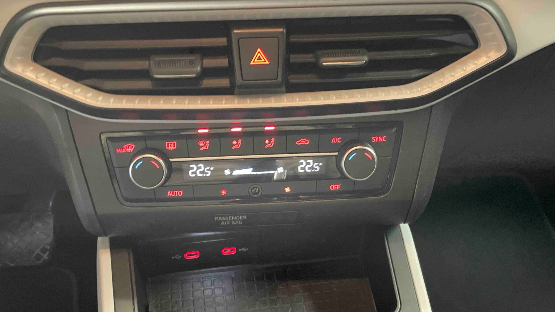 SEAT ARONA 1.0 TSI 110 ch Start/Stop DSG7 Copa