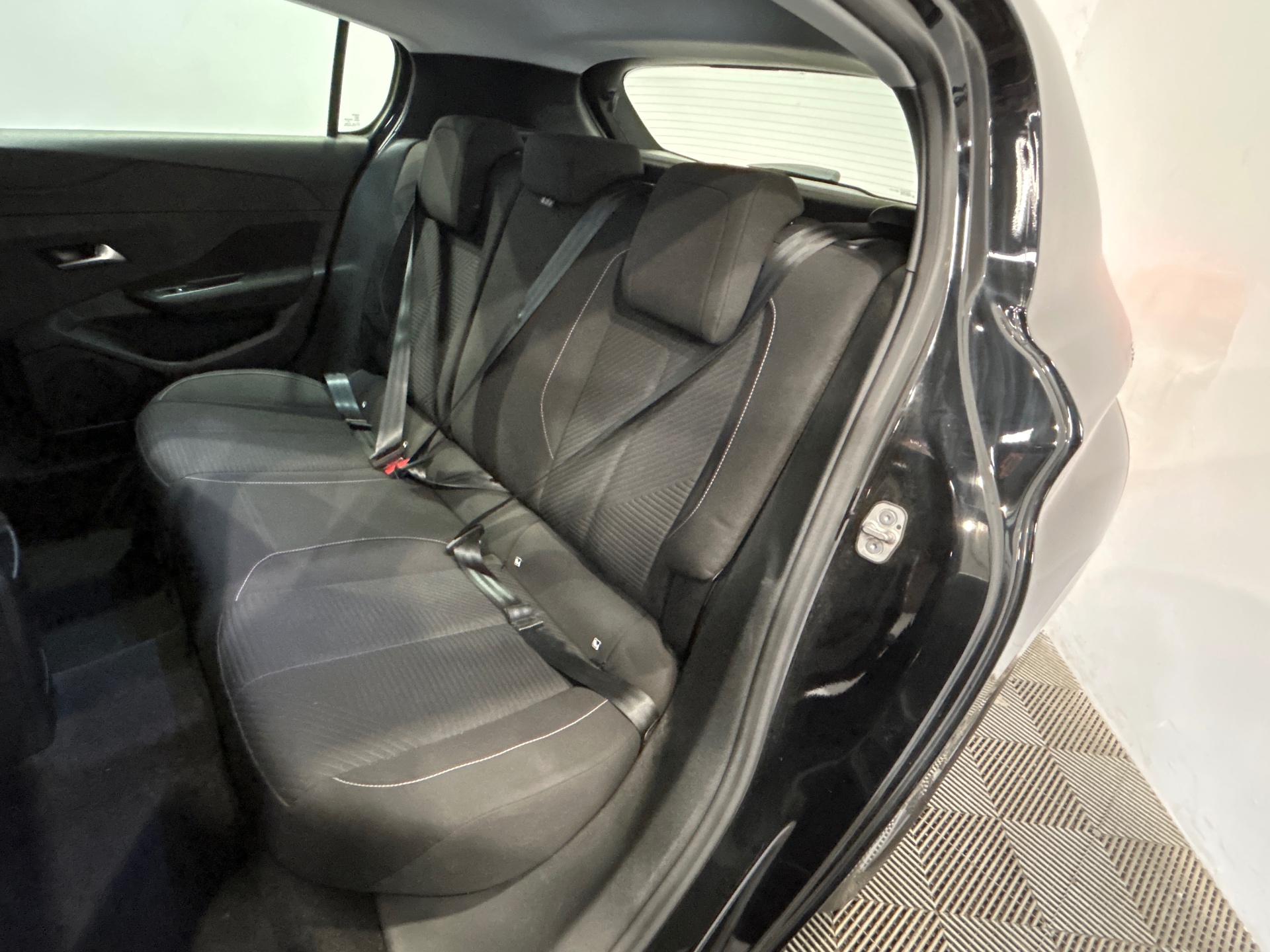 PEUGEOT 308 ACTIVE PACK PTECH130 S&S EAT8