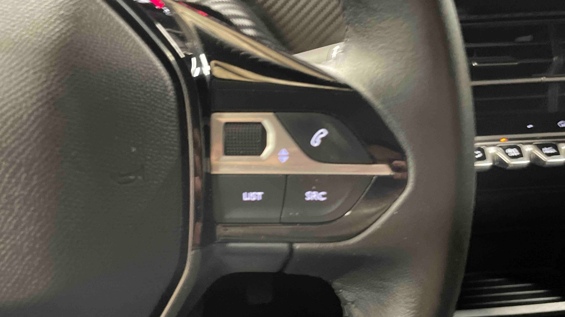 PEUGEOT 208 100 S&S BVM6 Style