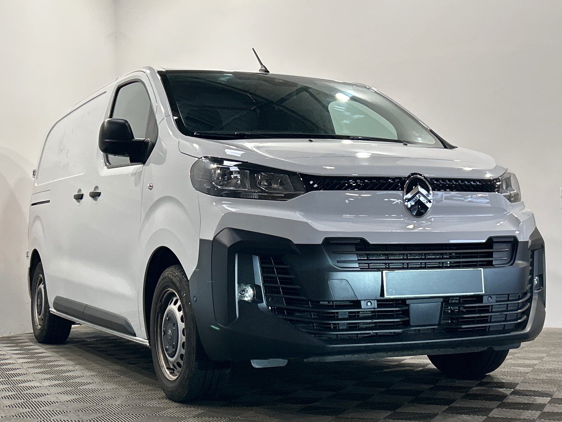 CITROEN JUMPY FOURGON Fourgon Taille M BlueHDi 120 S&S BVM6