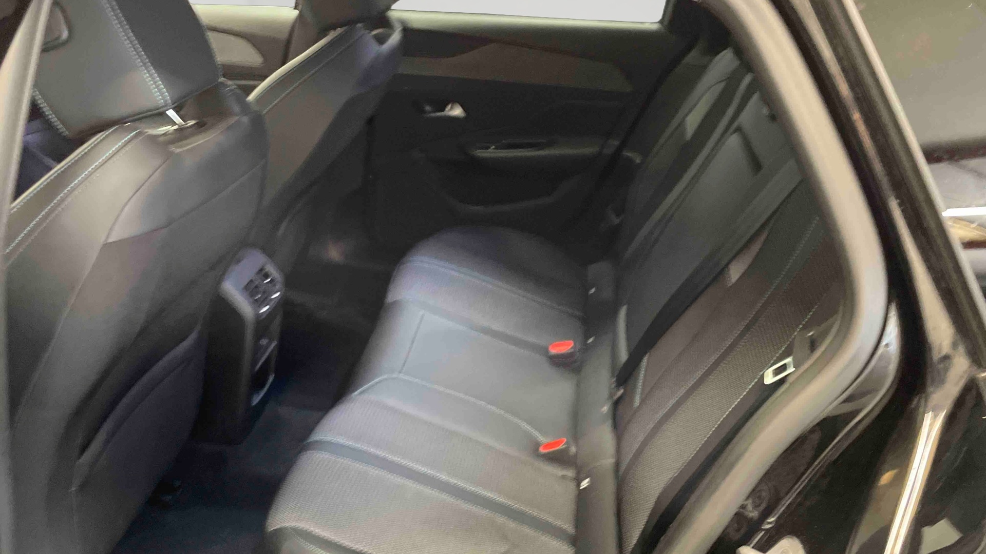 PEUGEOT 308 SW BlueHDi 130ch S&S EAT8 Allure