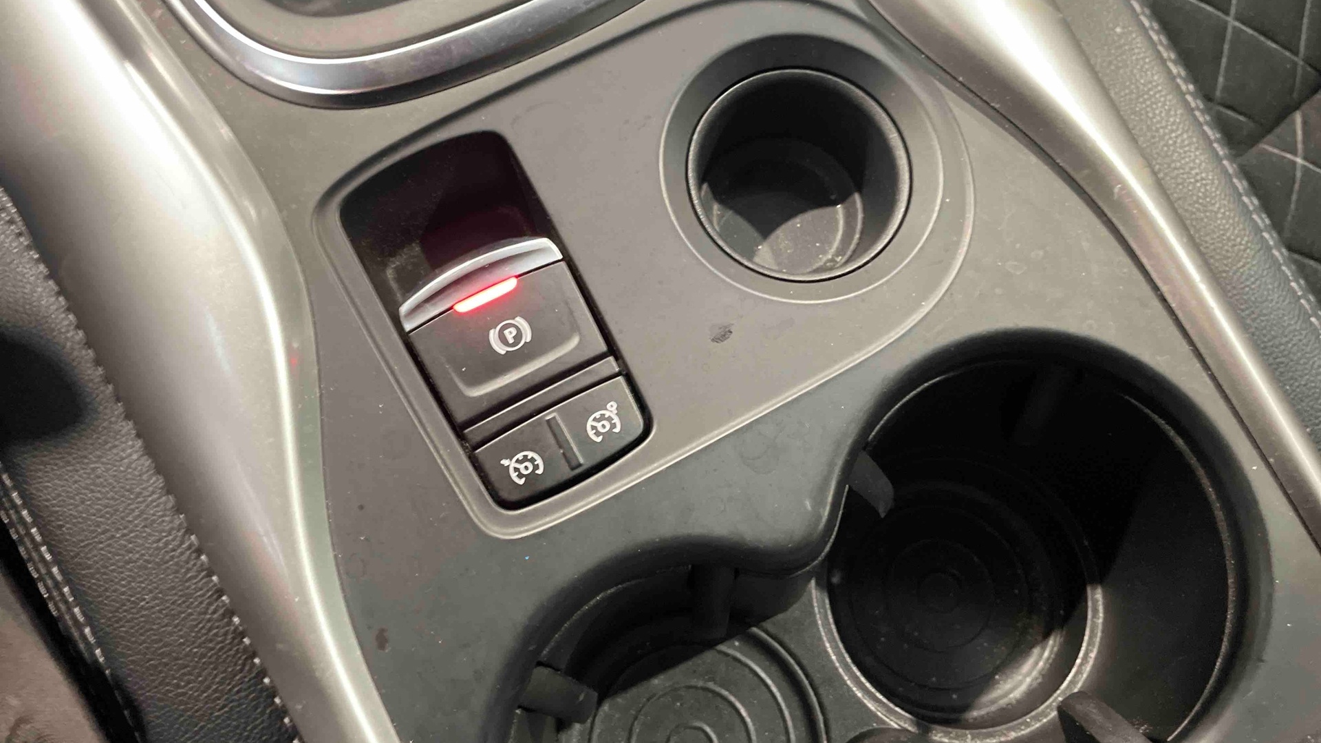 RENAULT KADJAR TCe 140 EDC Techno