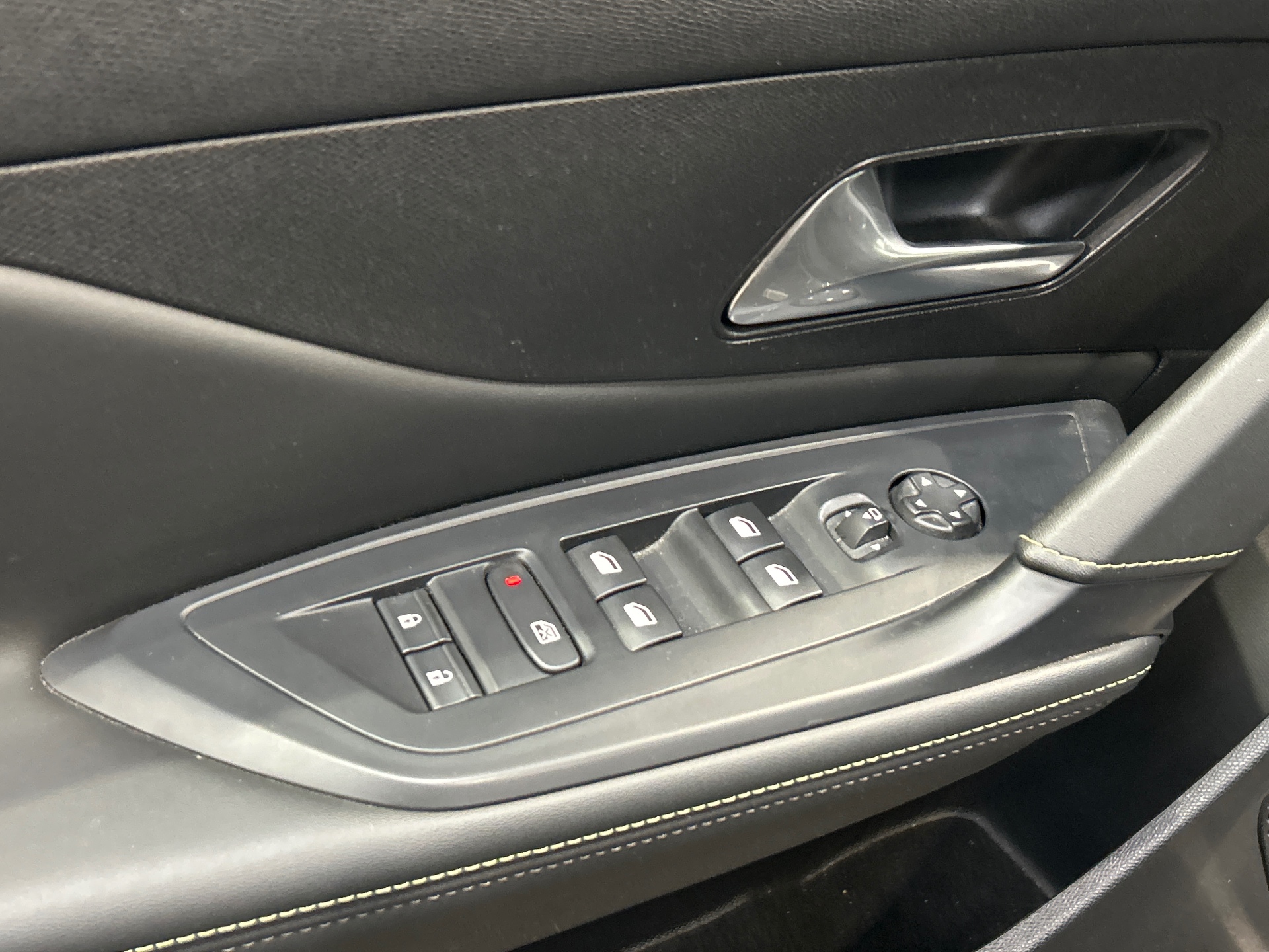 PEUGEOT 308 GT PureTech 130 S&S EAT8