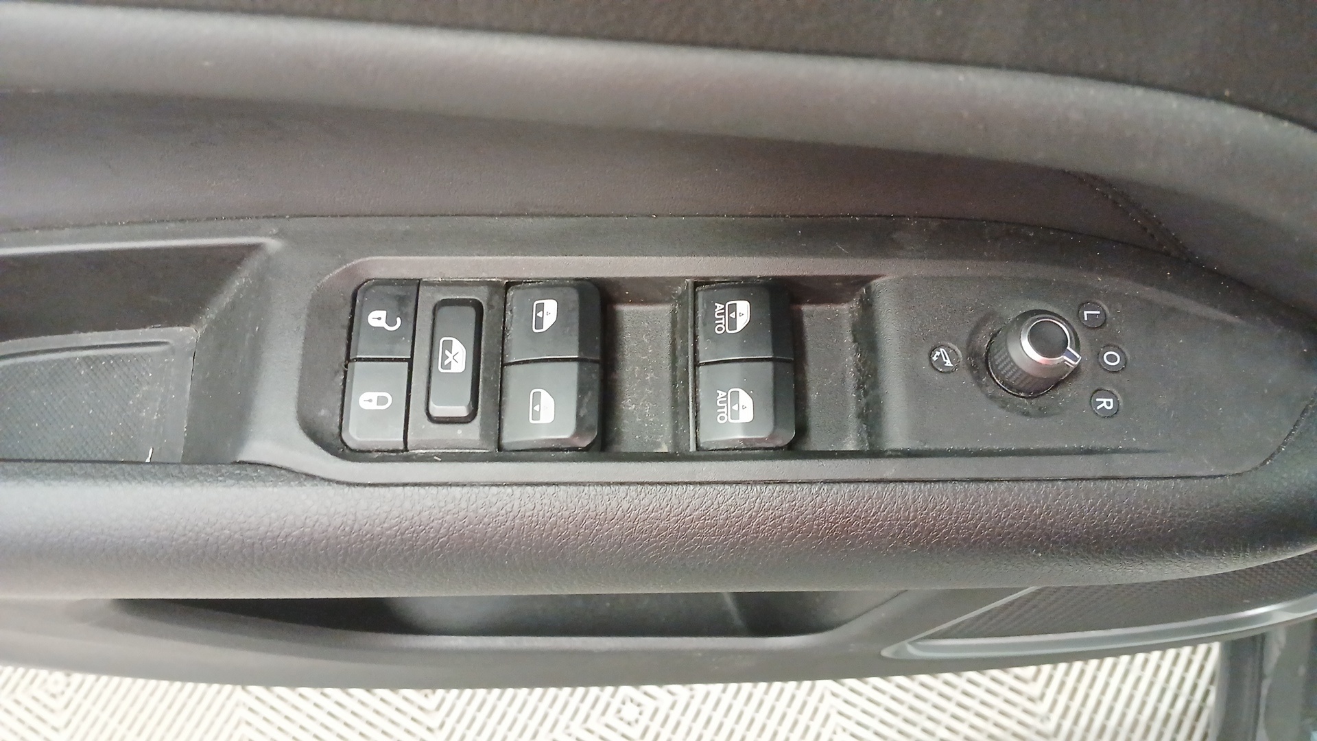 JEEP COMPASS 1.3 PHEV T4 240 ch 4xe eAWD Trailhawk