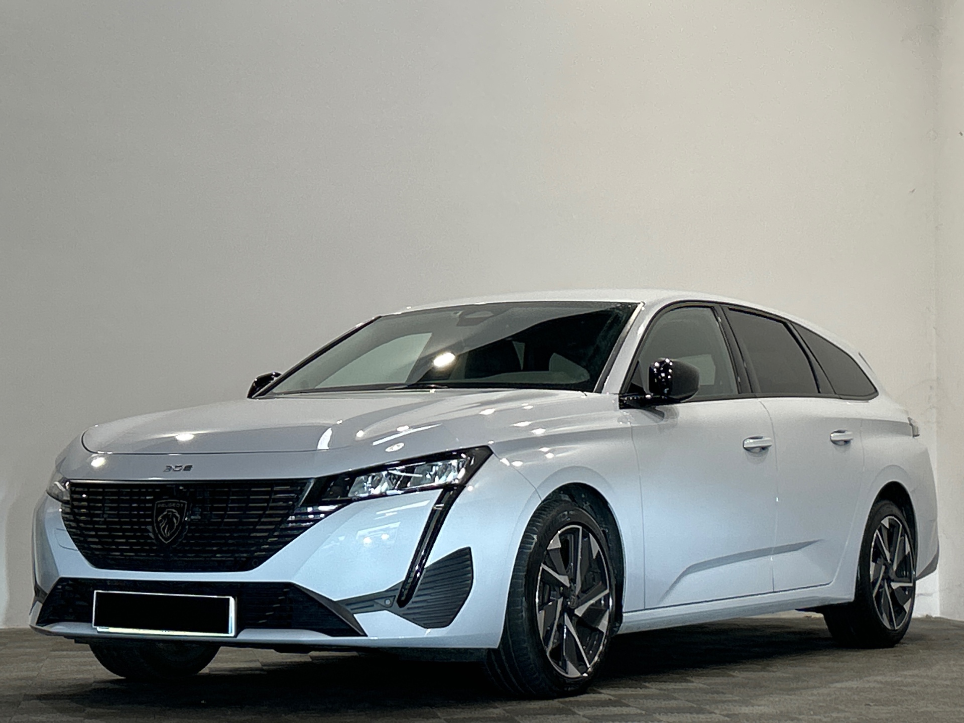 PEUGEOT 308 SW ALLURE BLUEHDI 130 S&S EAT8