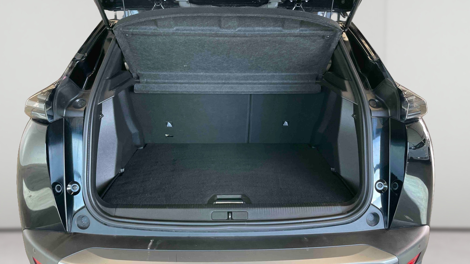 PEUGEOT 2008 Hybrid 136 e-DCS6 Allure