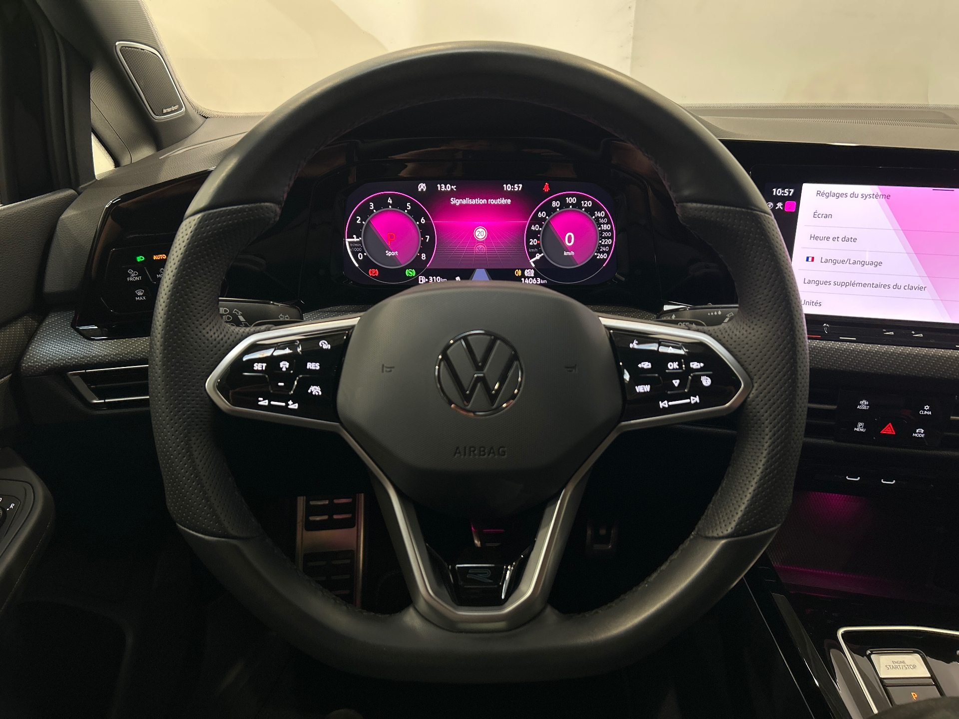 VOLKSWAGEN GOLF 1.5 eTSI OPF 150 DSG7 R-Line