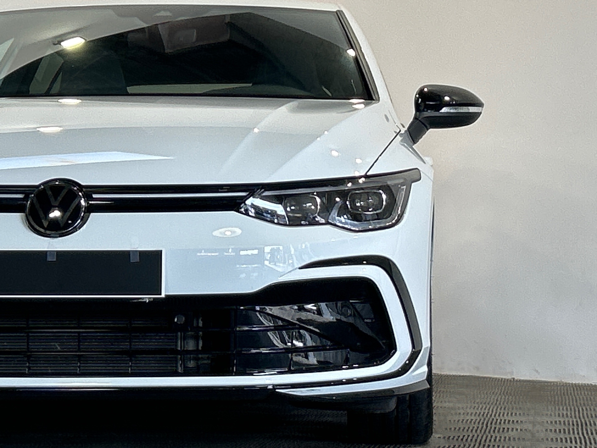 VOLKSWAGEN GOLF 1.5 eTSI OPF 150 DSG7 R-Line