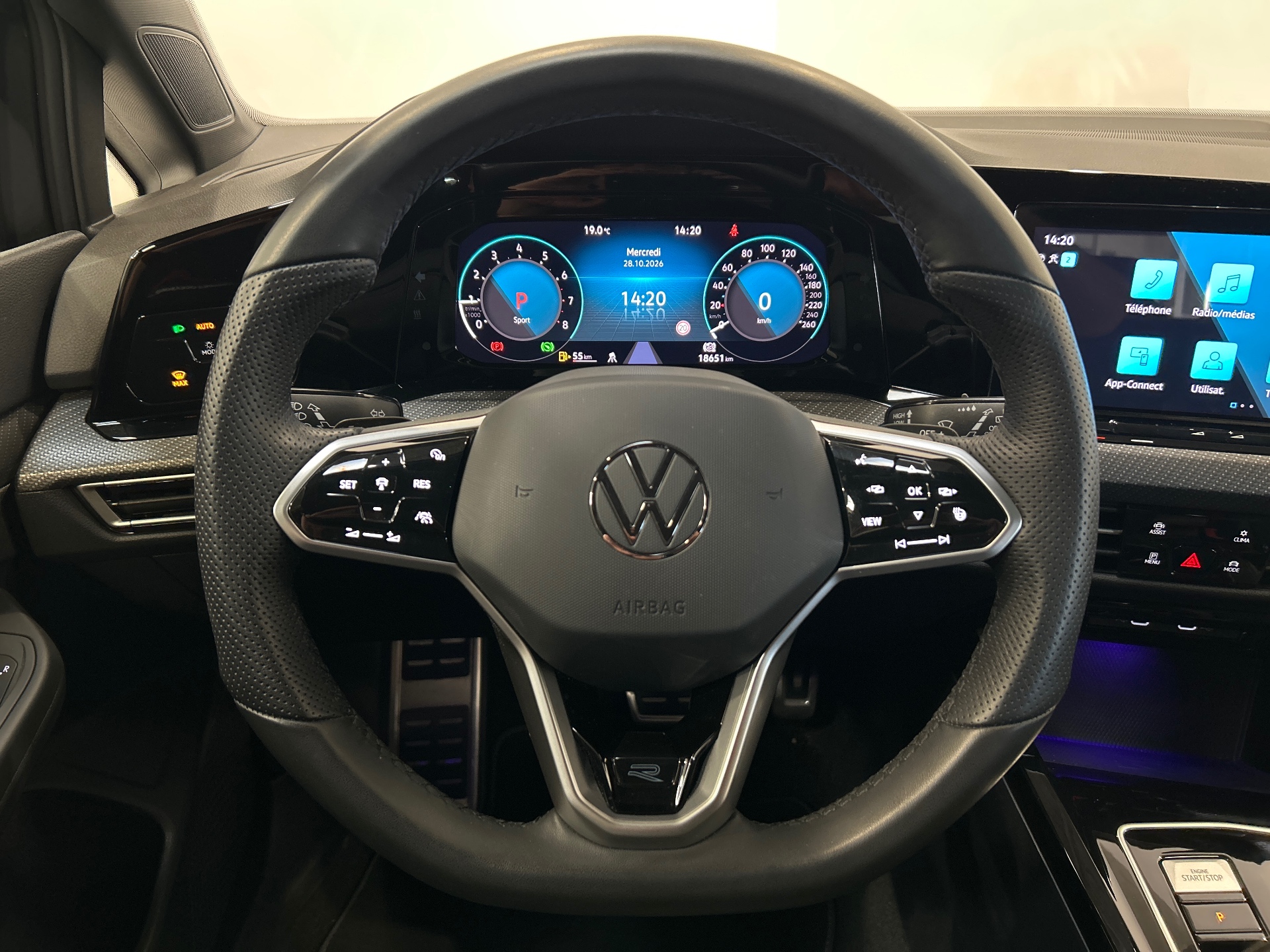 VOLKSWAGEN GOLF 1.5 eTSI OPF 150 DSG7 R-Line