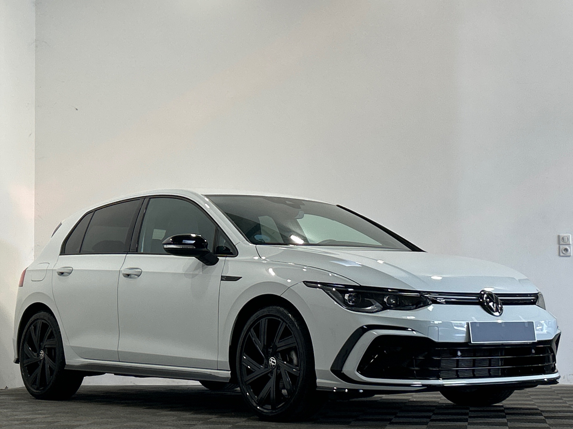 VOLKSWAGEN GOLF 1.5 eTSI OPF 150 DSG7 R-Line