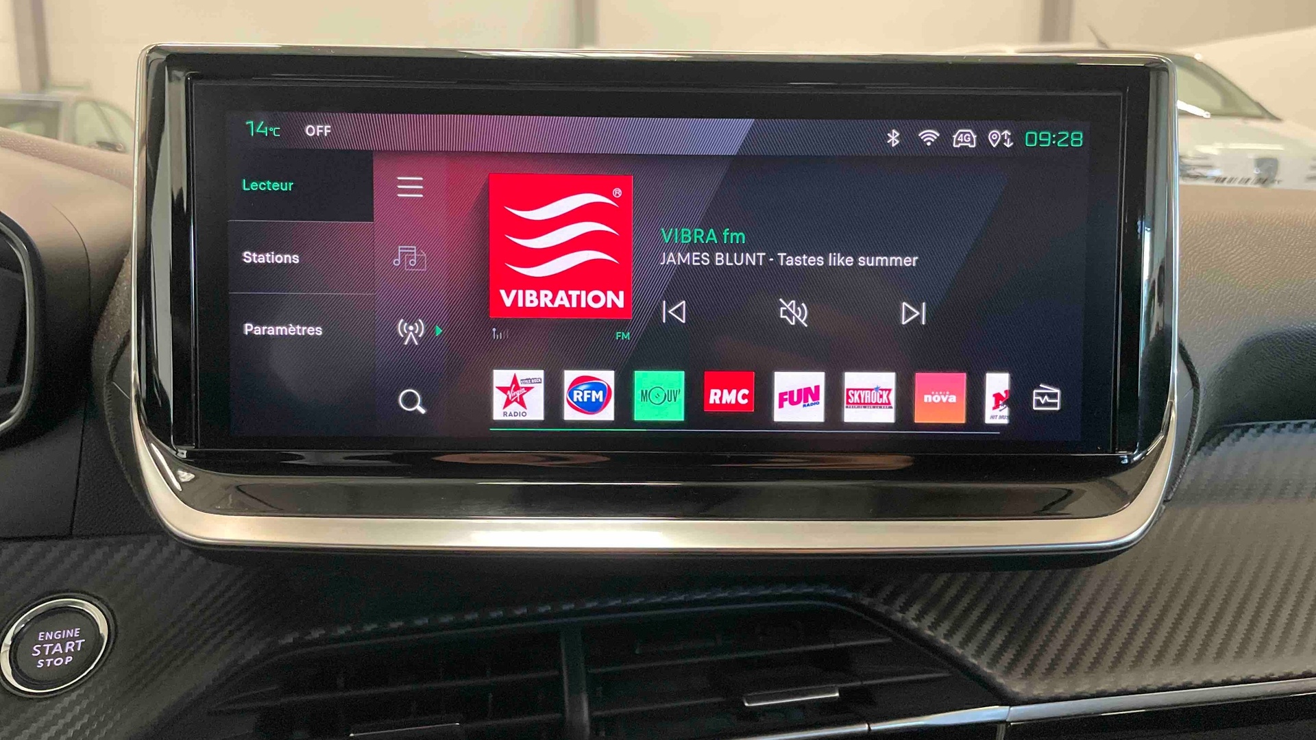 PEUGEOT 208 PureTech 100 S&S BVM6 Allure