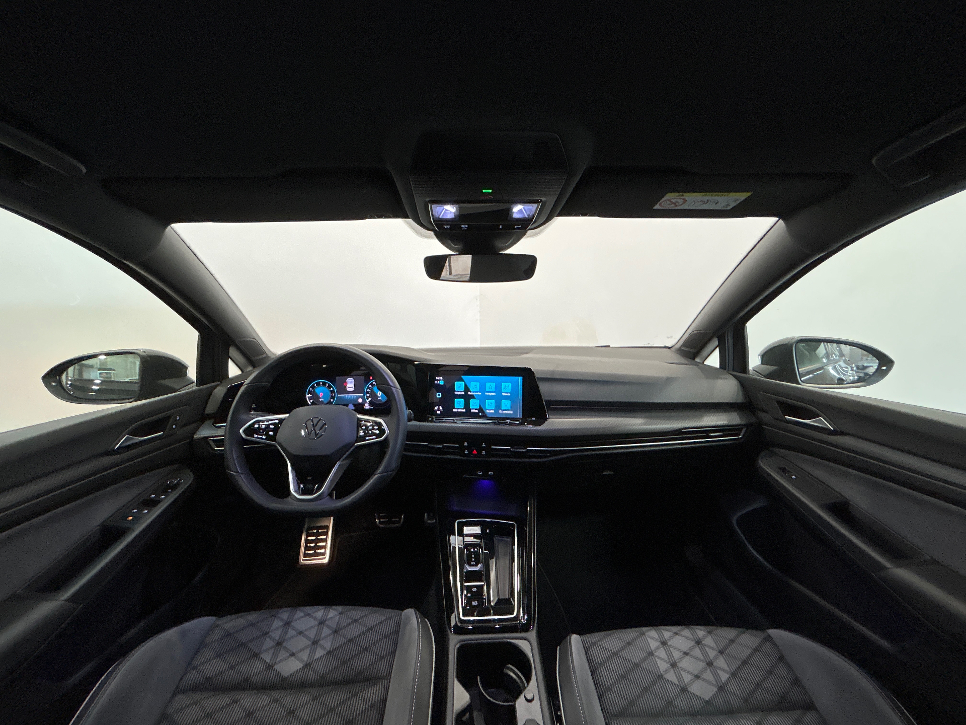 VOLKSWAGEN GOLF 1.5 eTSI OPF 150 DSG7 R-Line