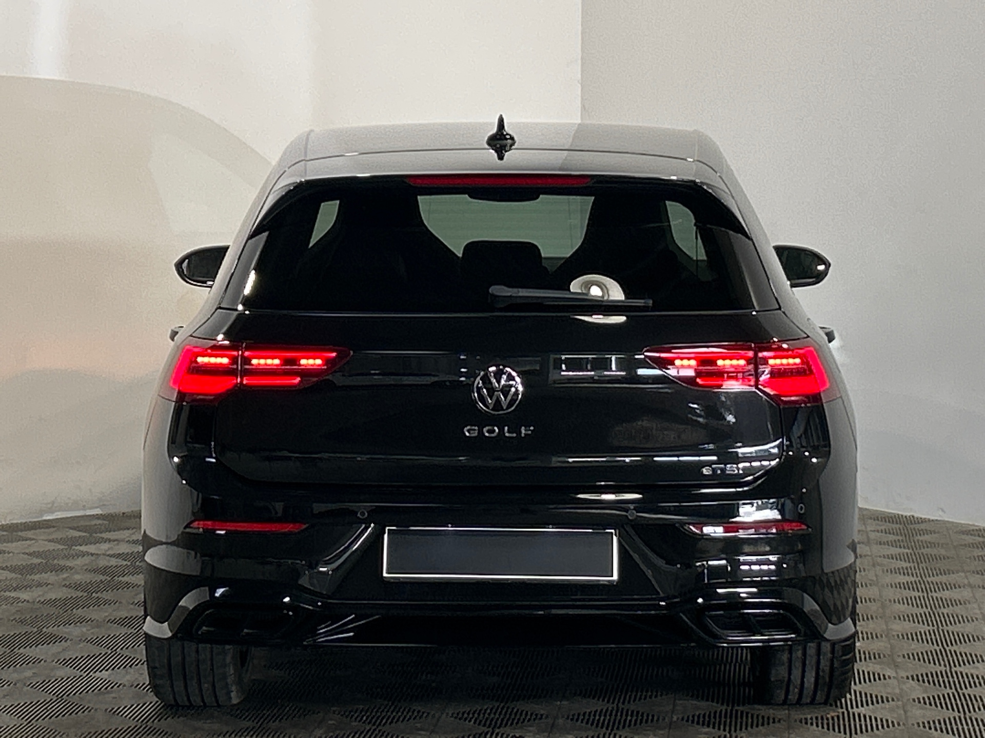 VOLKSWAGEN GOLF 1.5 eTSI OPF 150 DSG7 R-Line