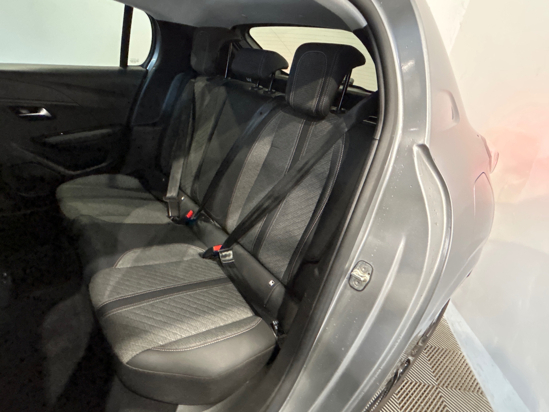 PEUGEOT 208 ALL PT100 BVM