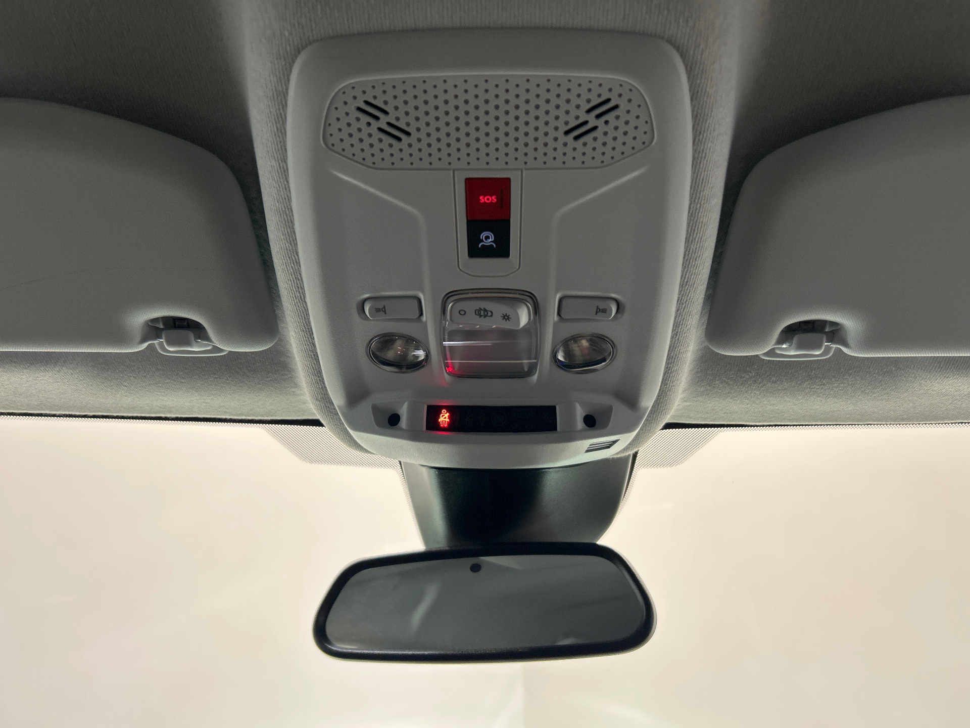 PEUGEOT 208 ALL PT100 BVM