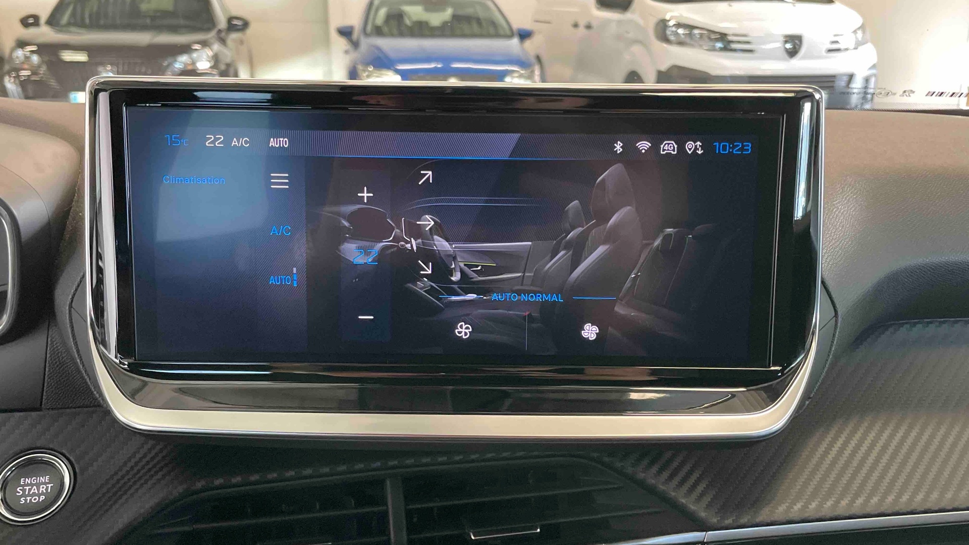 PEUGEOT 2008 Hybrid 136 e-DCS6 Allure