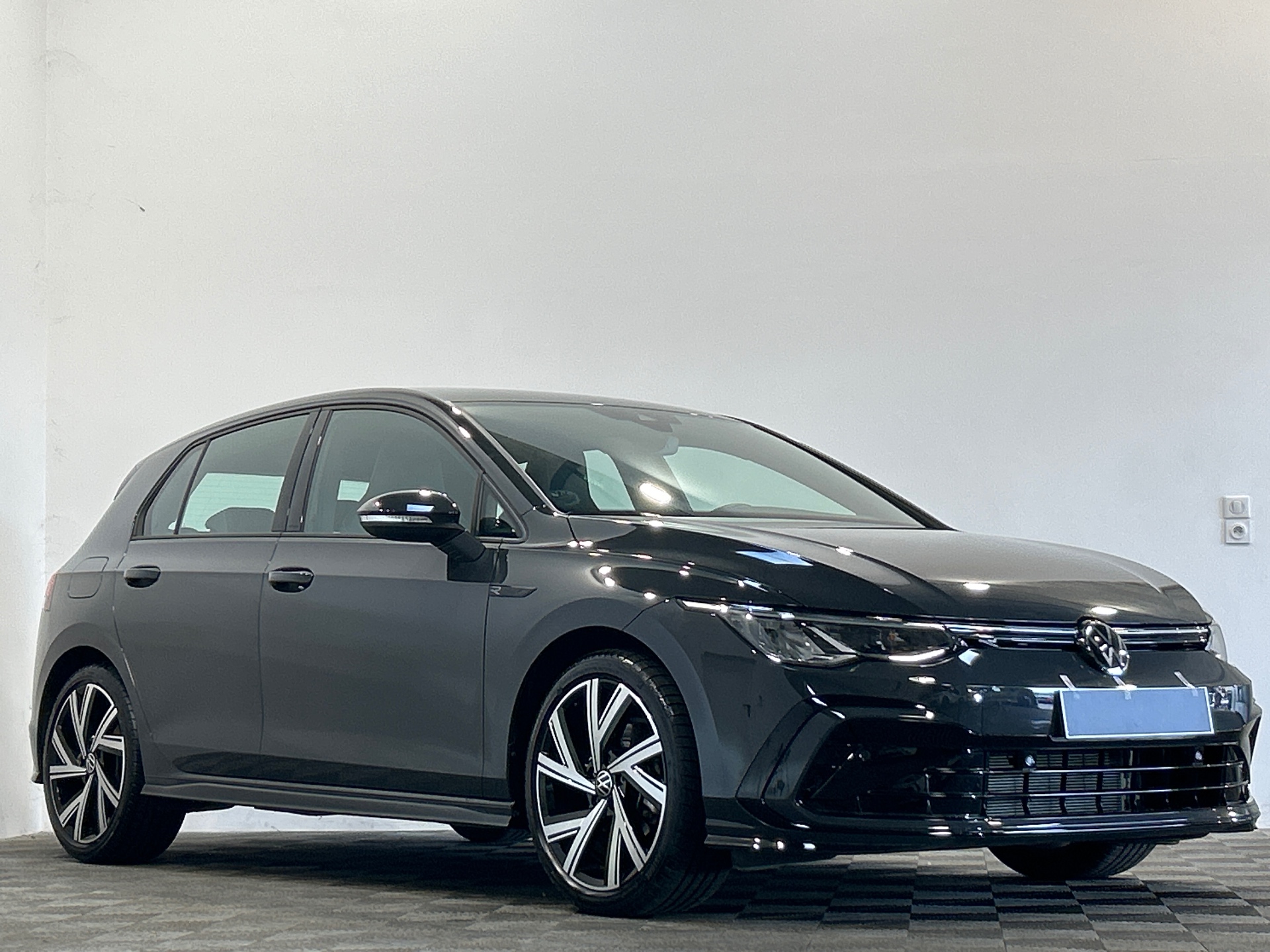 VOLKSWAGEN GOLF 1.5 eTSI OPF 150 DSG7 R-Line