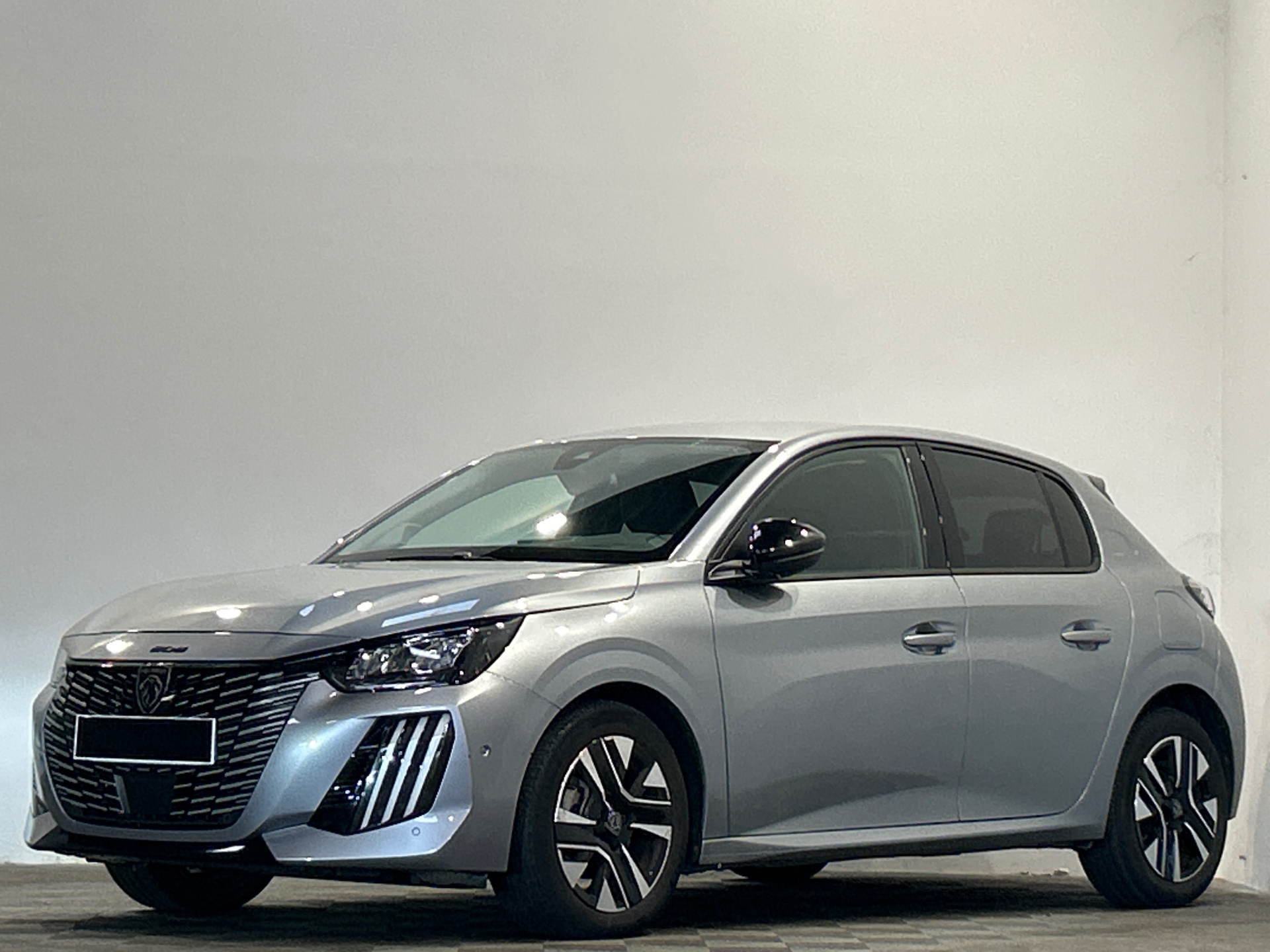 PEUGEOT 208 ALL PT100 BVM