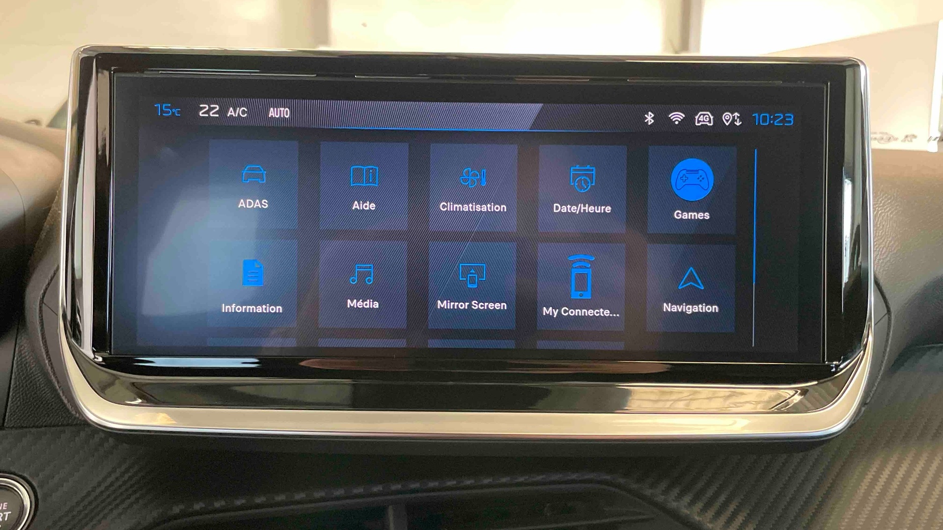 PEUGEOT 2008 Hybrid 136 e-DCS6 Allure