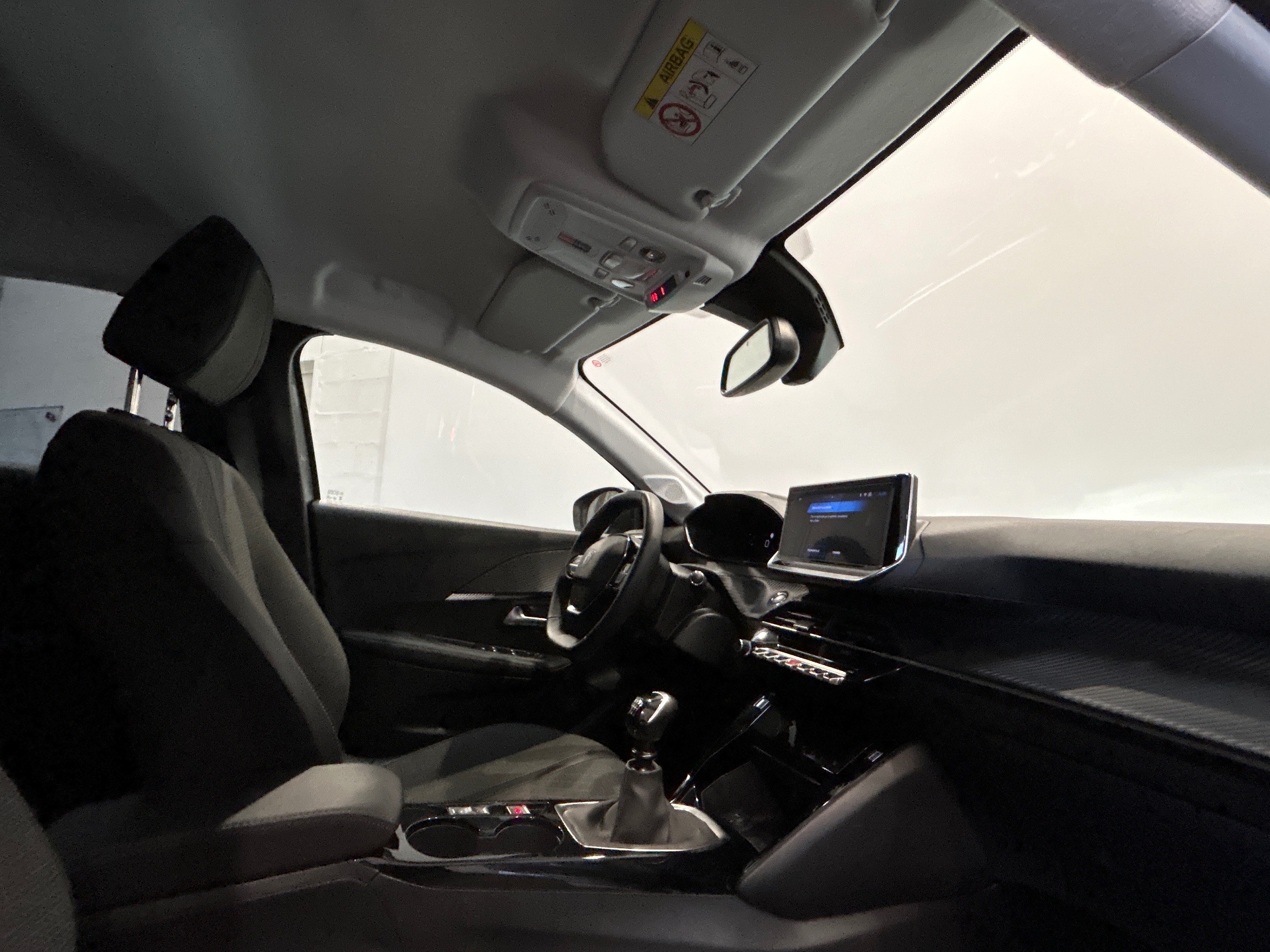 PEUGEOT 208 ALL PT100 BVM