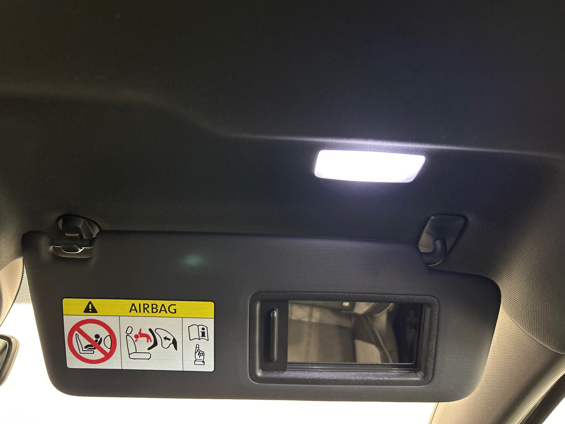VOLKSWAGEN GOLF 1.5 eTSI OPF 150 DSG7 R-Line