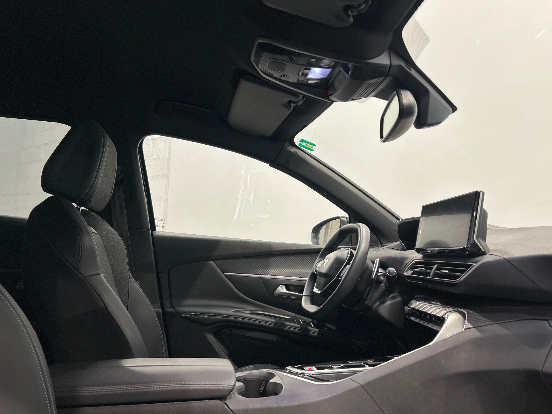 PEUGEOT 3008 ALLURE PACK HYBRID 136 CH E-DCS6