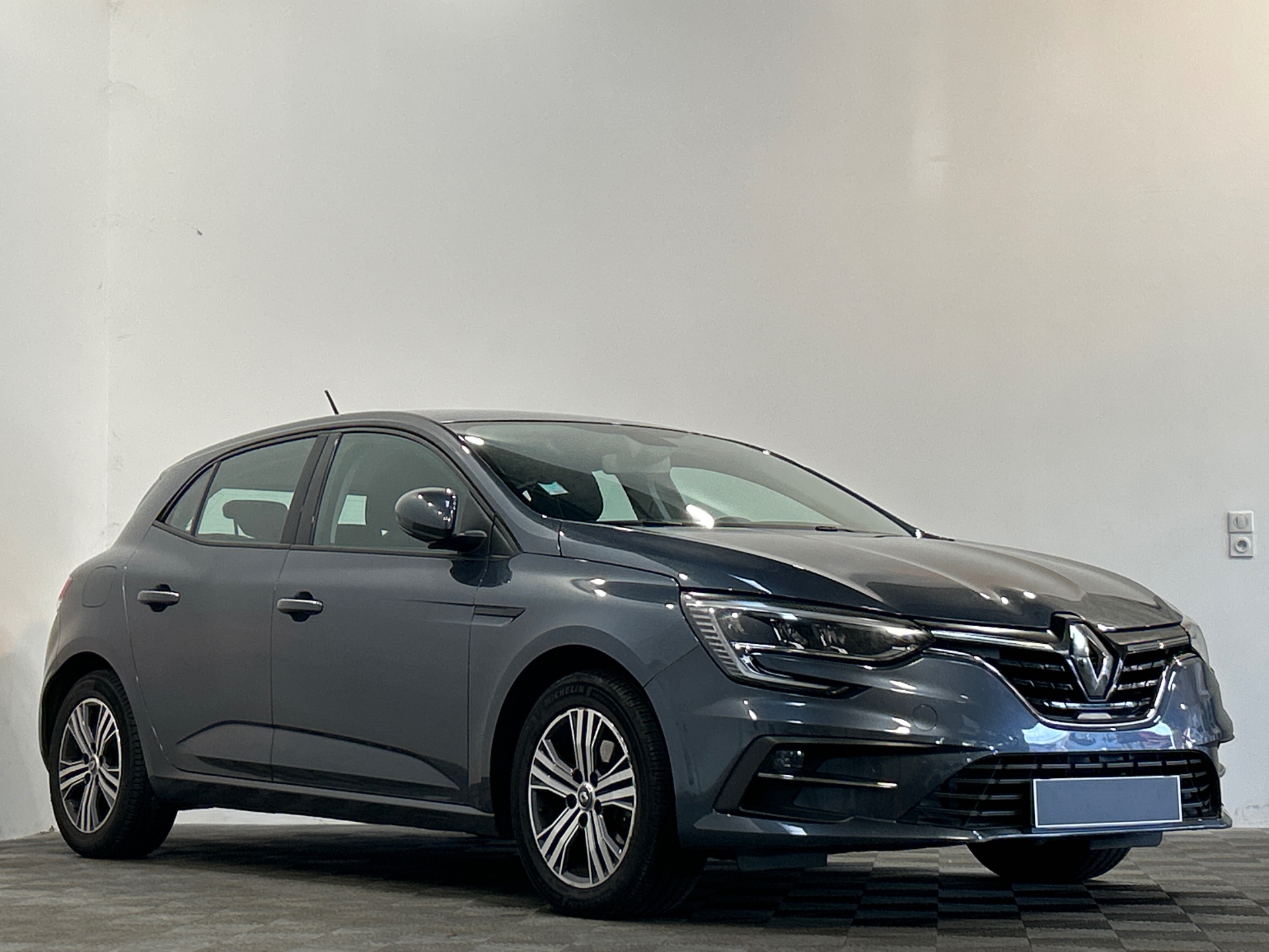 RENAULT MEGANE IV BERLINE evolution Blue dCi 115 EDC