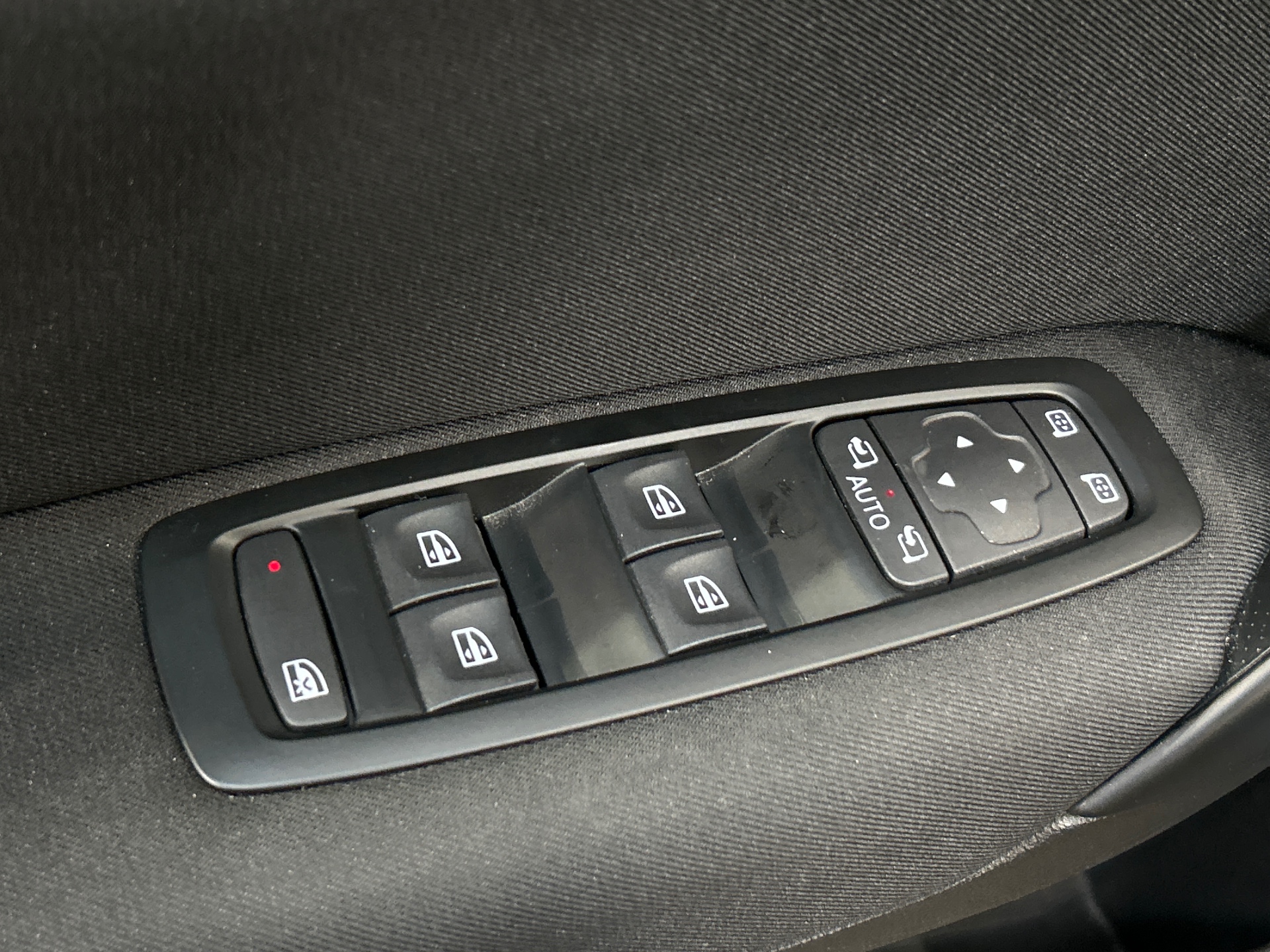 RENAULT MEGANE IV BERLINE evolution Blue dCi 115 EDC