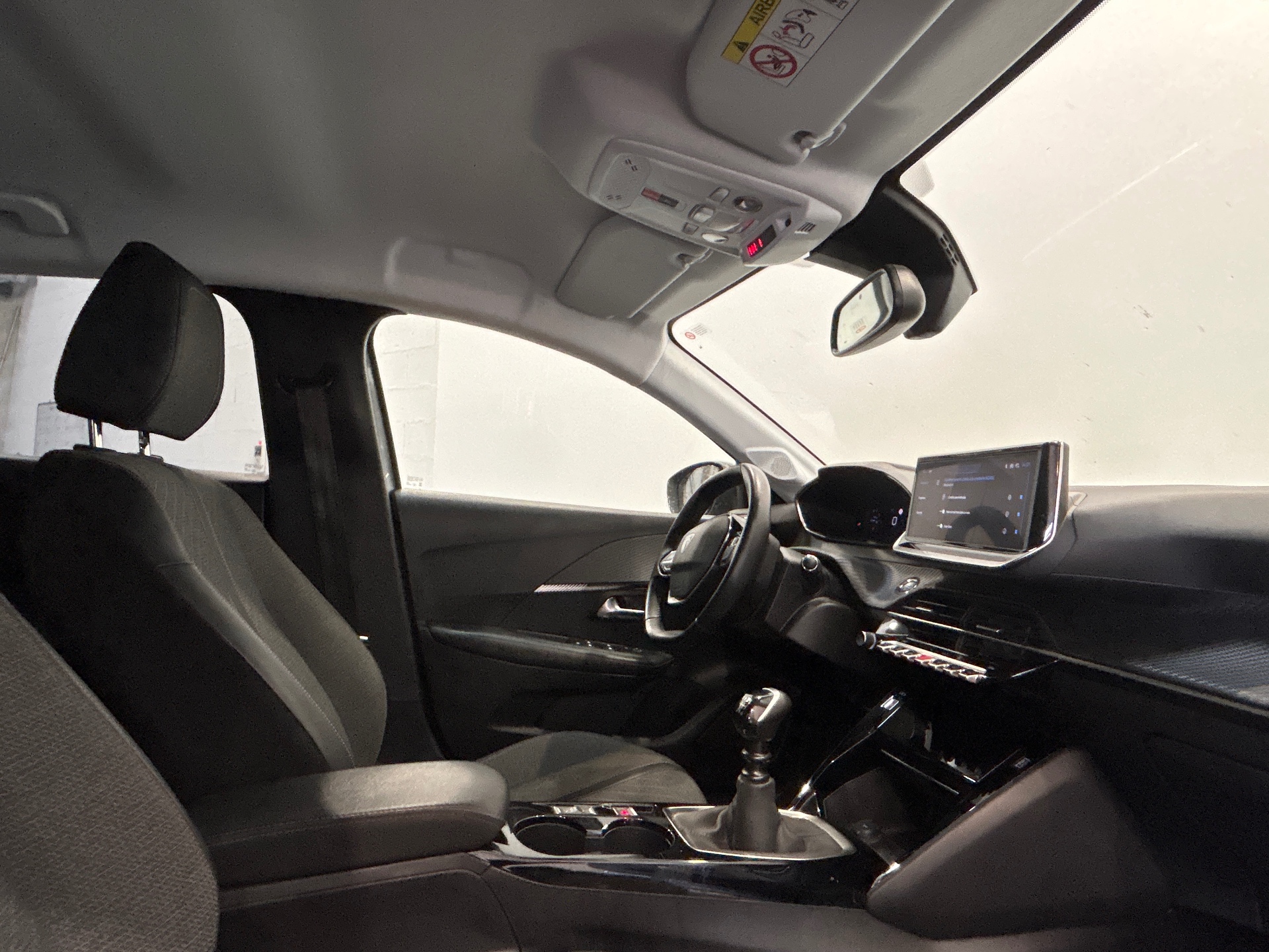PEUGEOT 208 ALLURE PURETECH 100 S&S BVM6