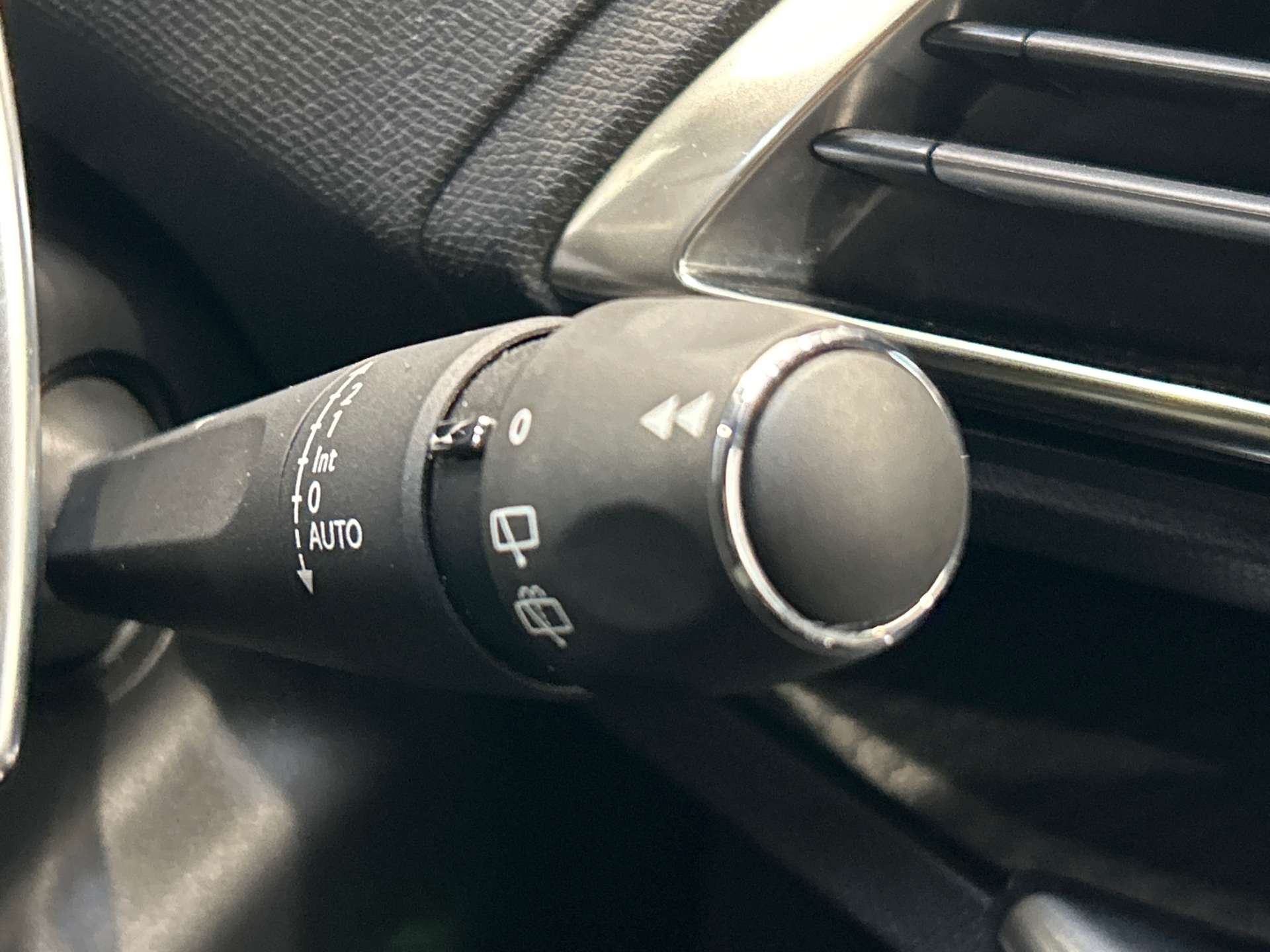 PEUGEOT 5008 ALLURE PK BHDI 130 S&S EAT8