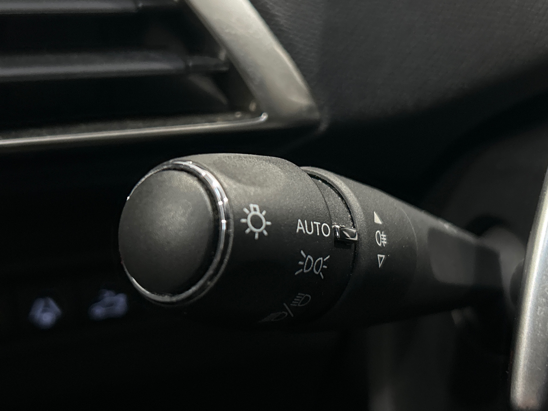 PEUGEOT 3008 ALLURE PACK HYBRID 136 CH E-DCS6