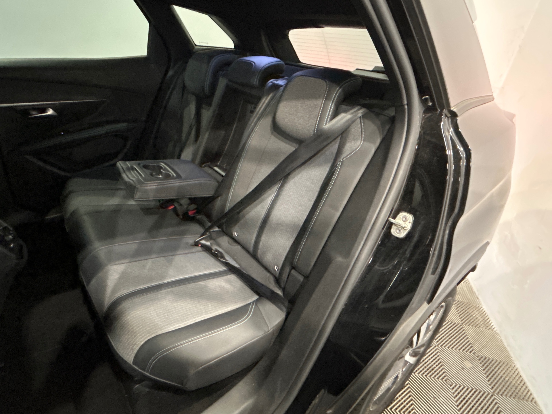 PEUGEOT 3008 ALLURE PACK HYBRID 136 CH E-DCS6